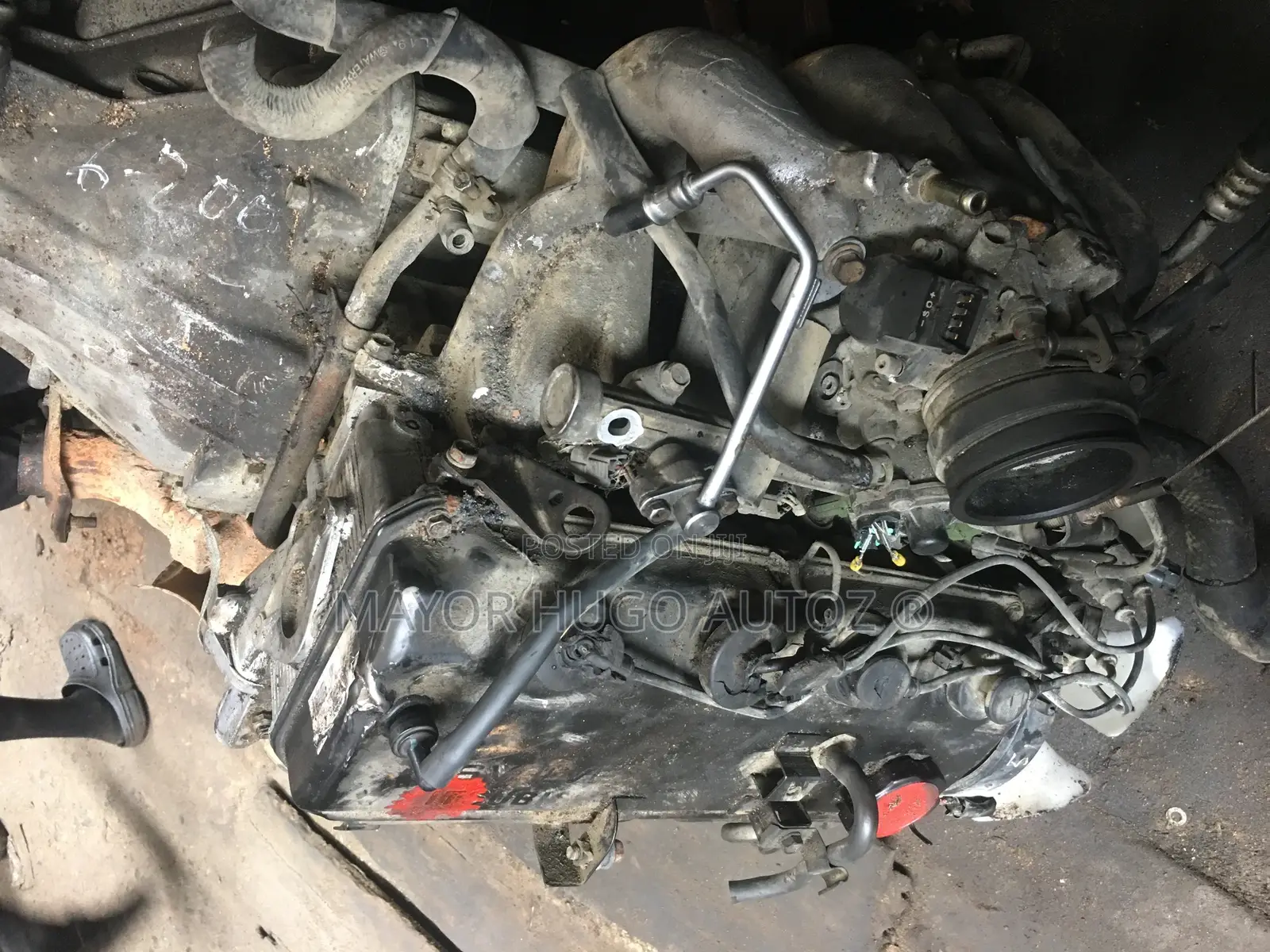 Mitsibushi L200petrol Engine