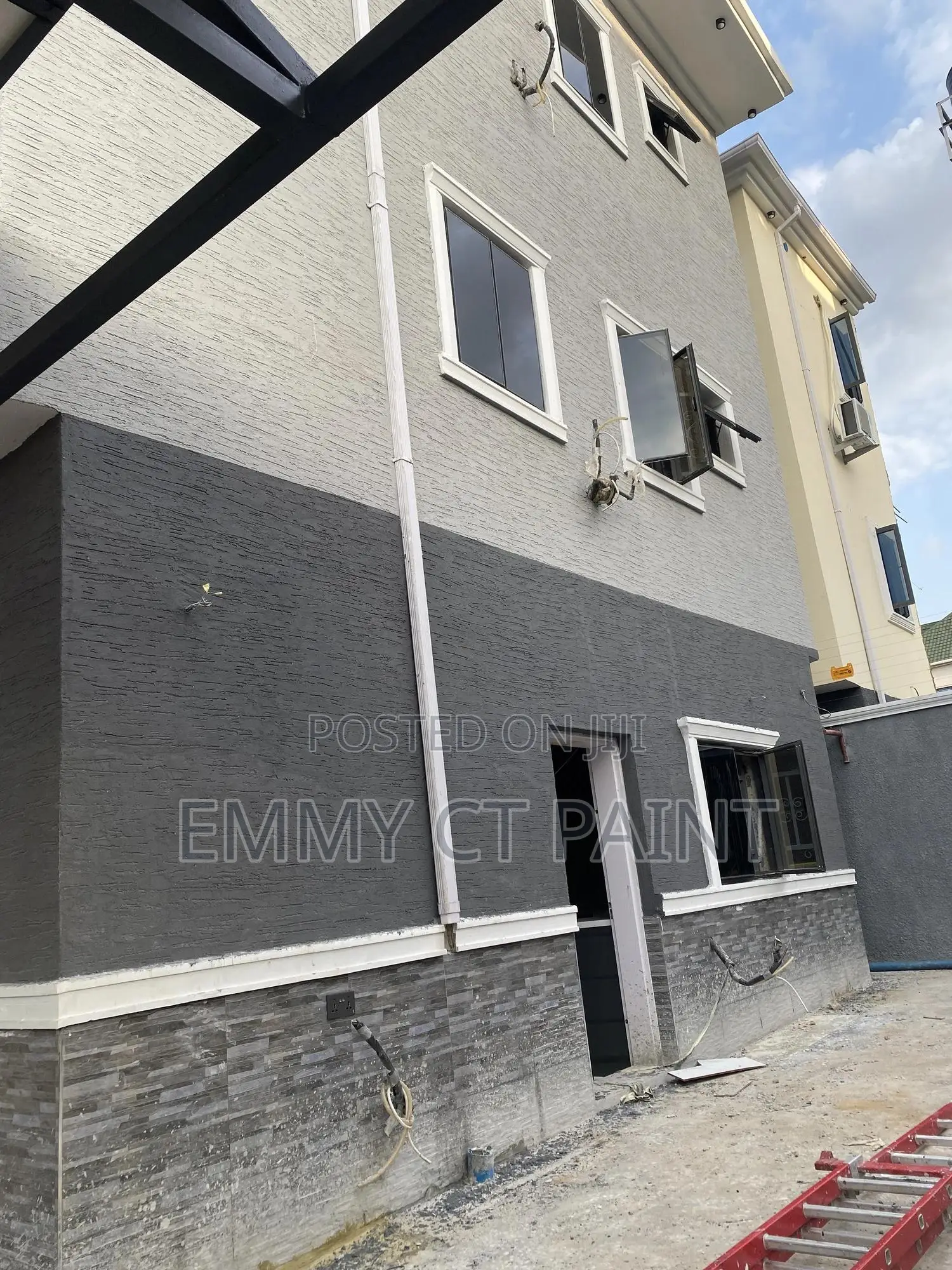 Gravitex Paint