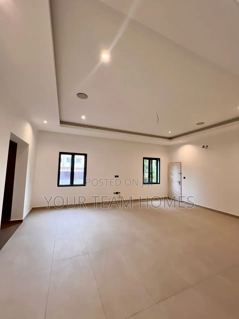 7bdrm Duplex in Asokoro for sale