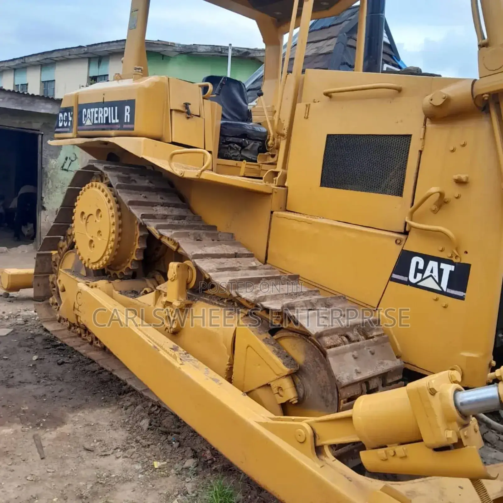Foreign Used D6h Bulldozer