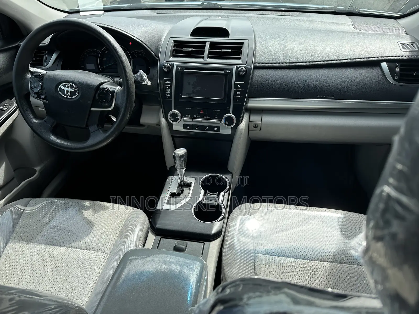 Toyota Camry LE 4dr Sedan (2.5L 4cyl 6A) 2012 Blue