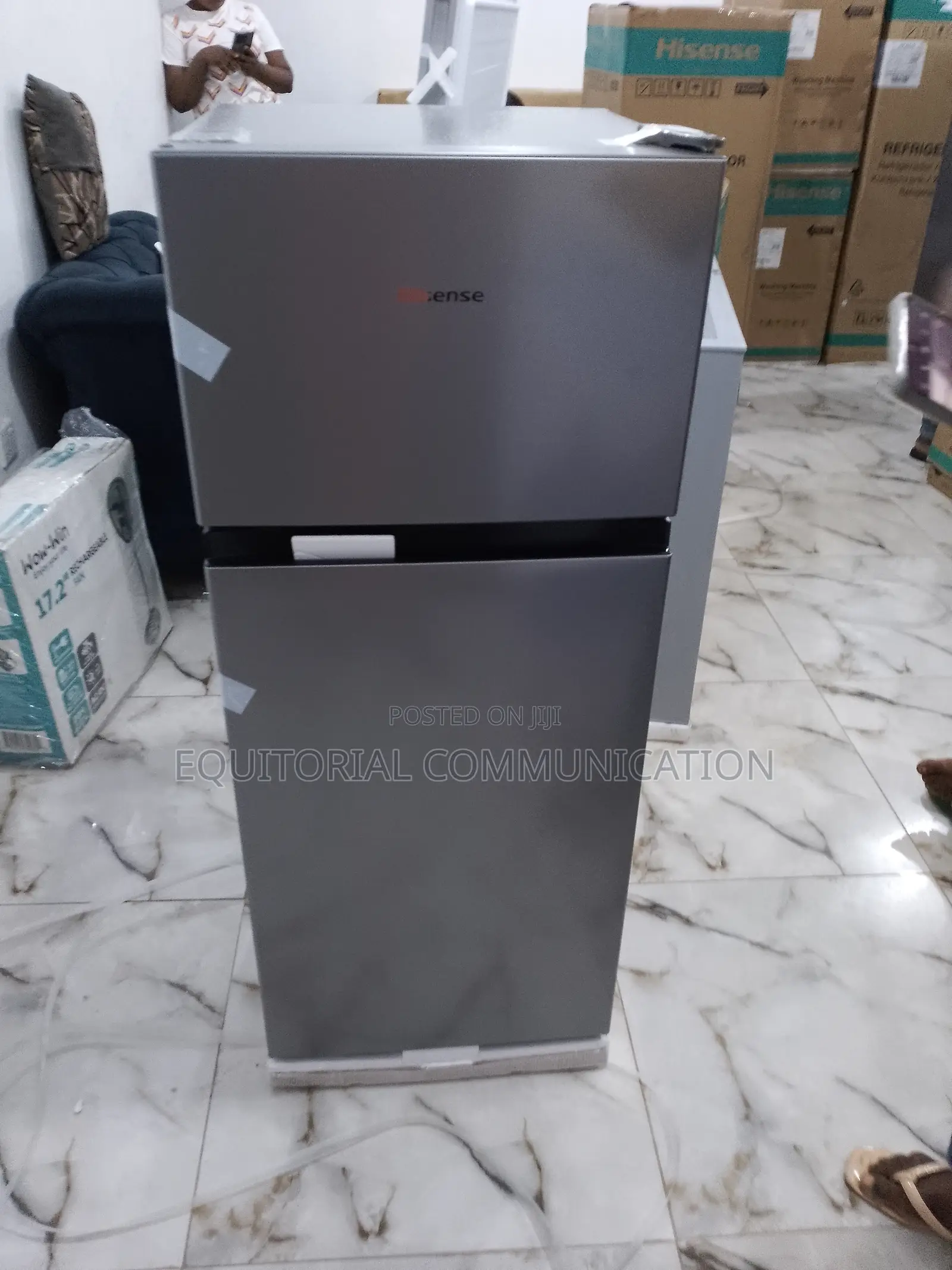 Hisense Ref172dr 124L Automatic Door Closer Refrefrigerator