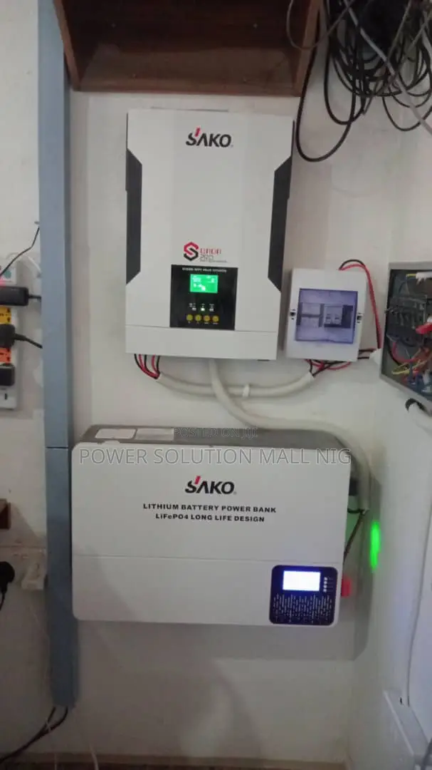 Complete Sako 5kva Hybrid Inverter With Lithium Ion