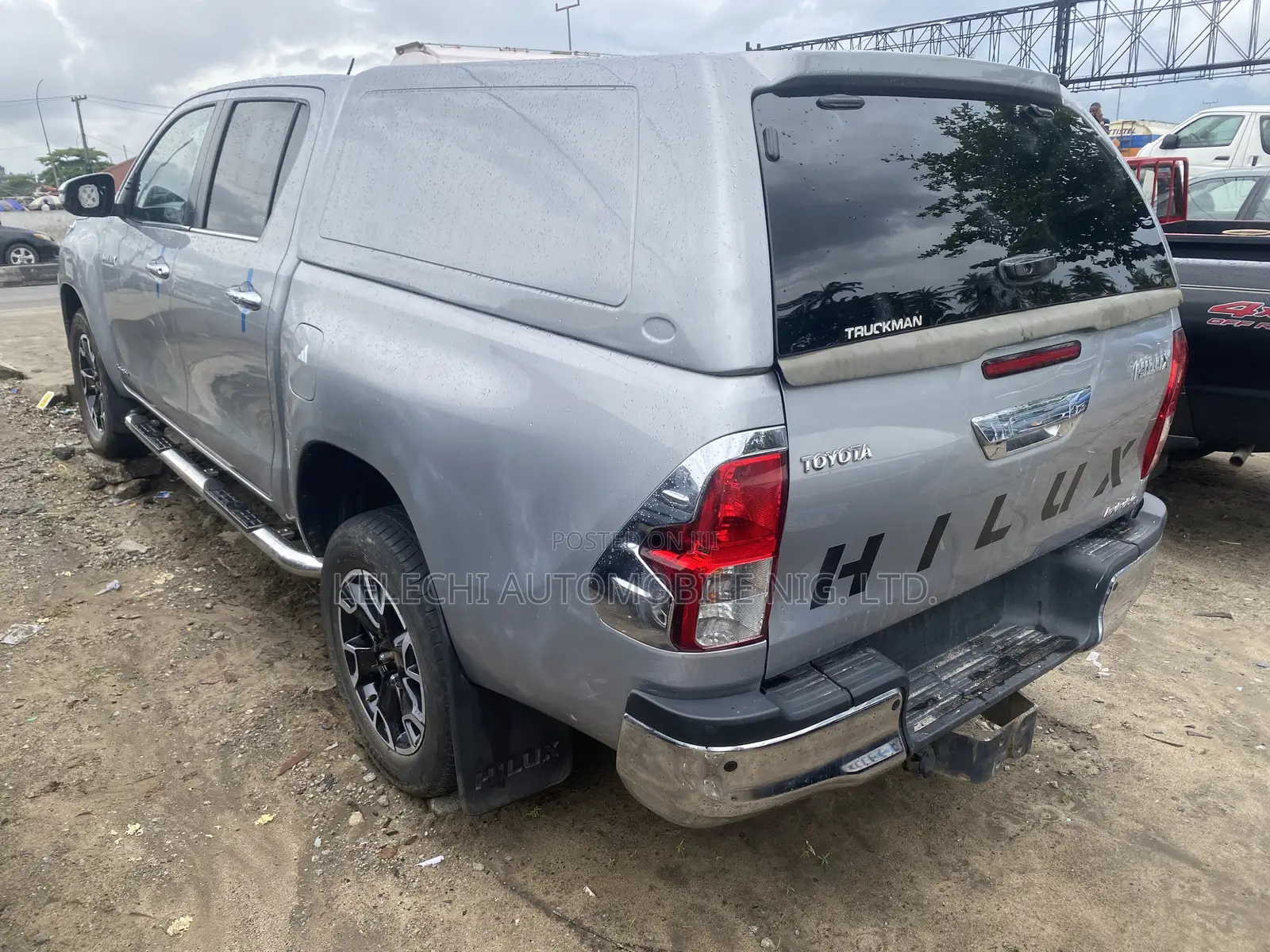 Toyota Hilux 2022 Silver