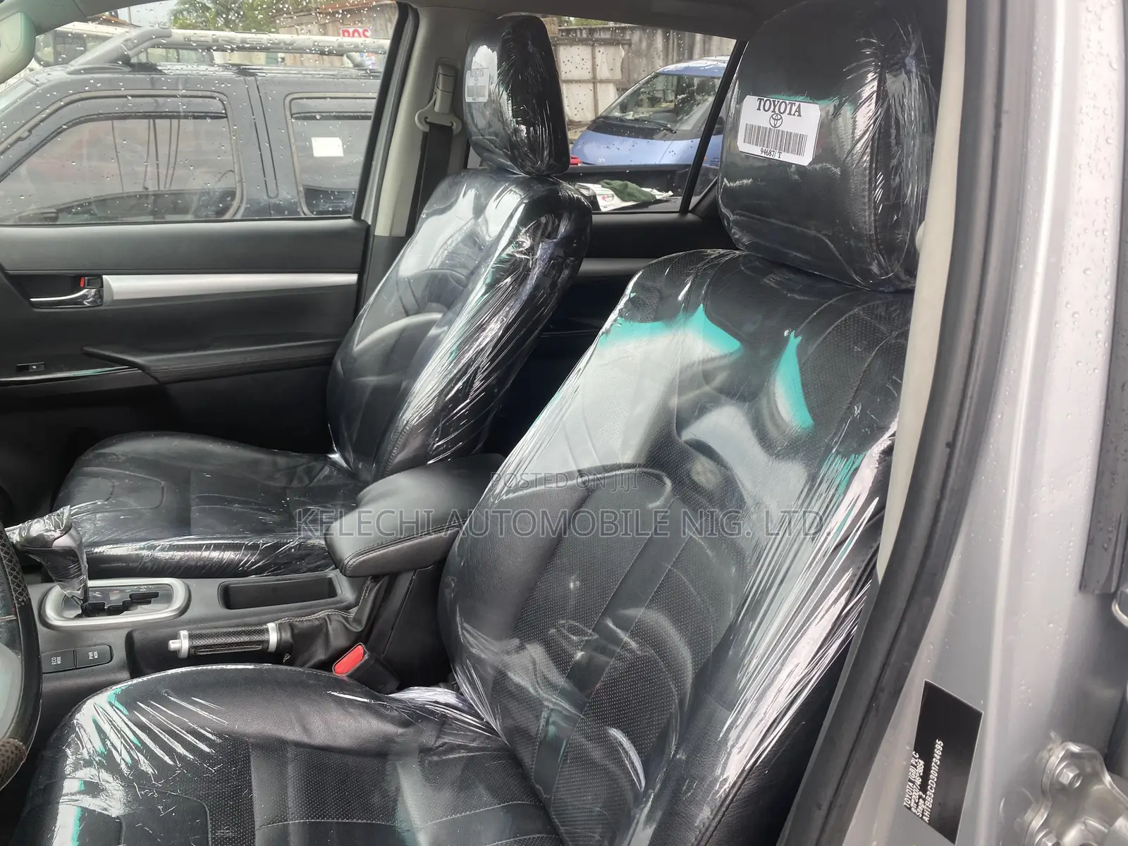 Toyota Hilux 2022 Silver