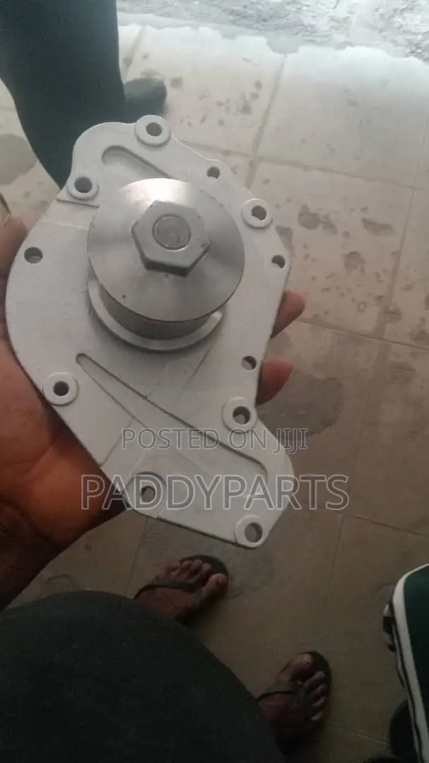 Chrysler 300 Engine Water Pump 2005-2010