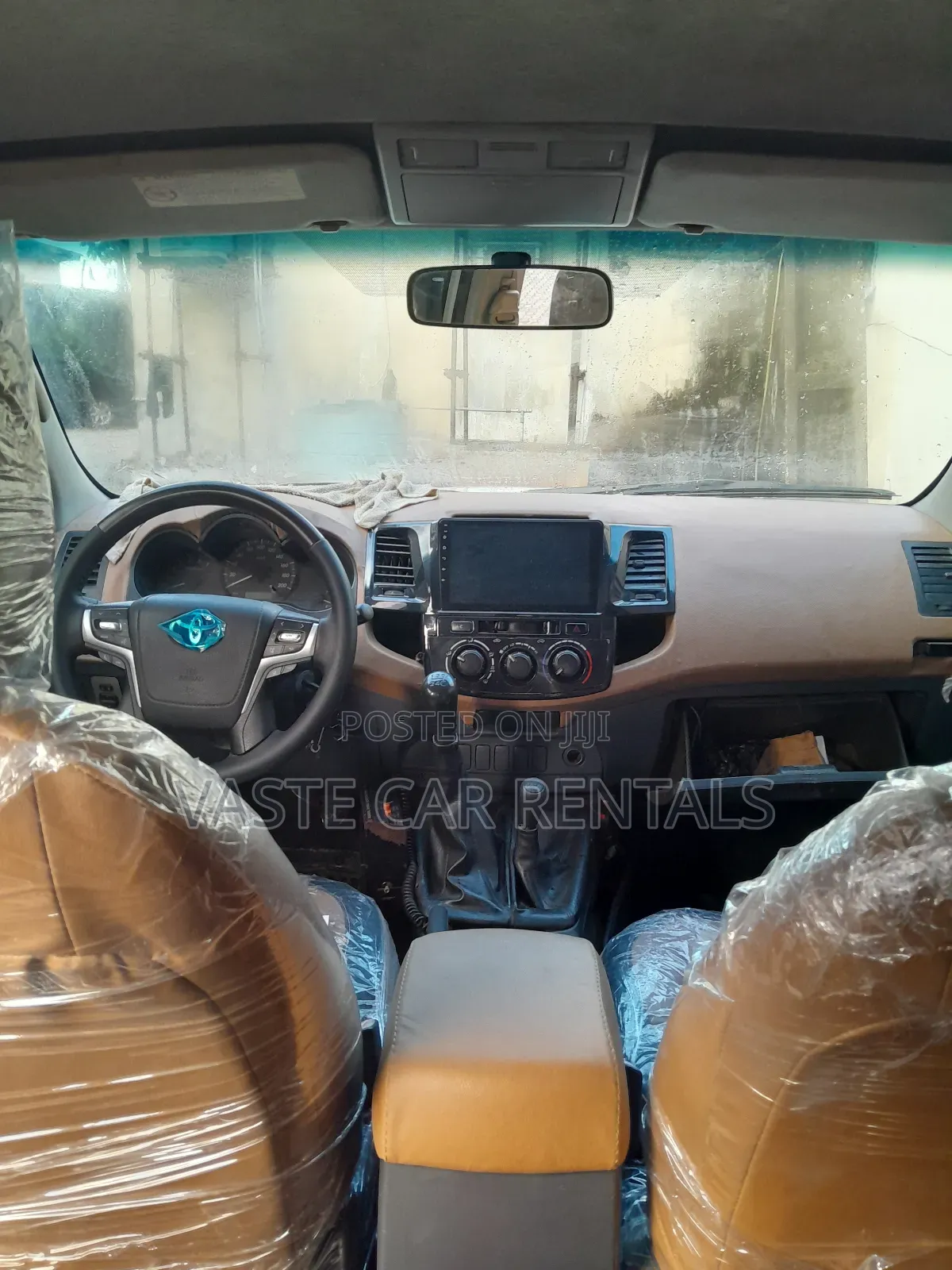 White Toyota 2020 Hilux for Rent/Hire