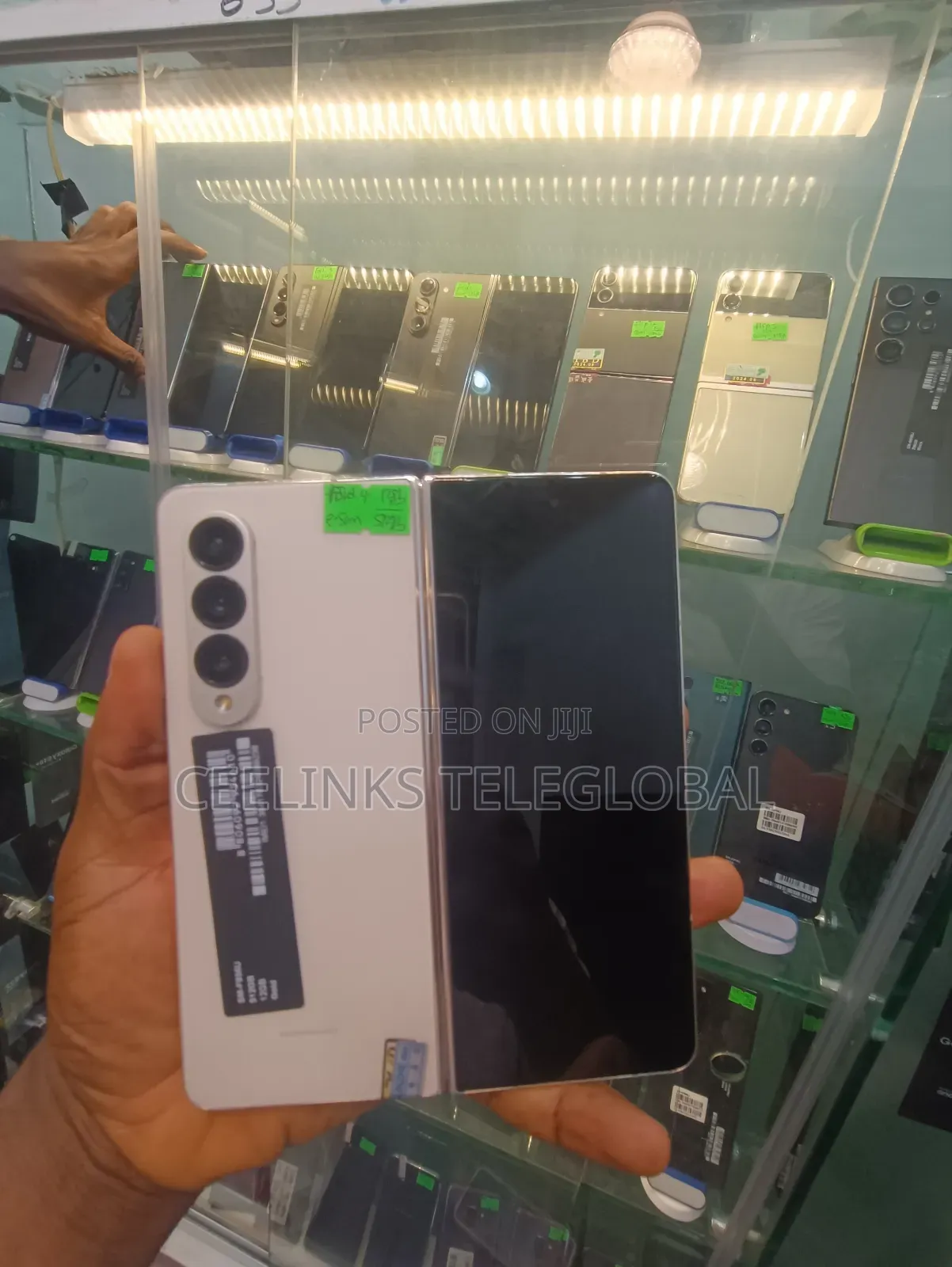 Samsung Galaxy Z Fold4 256 GB Gold