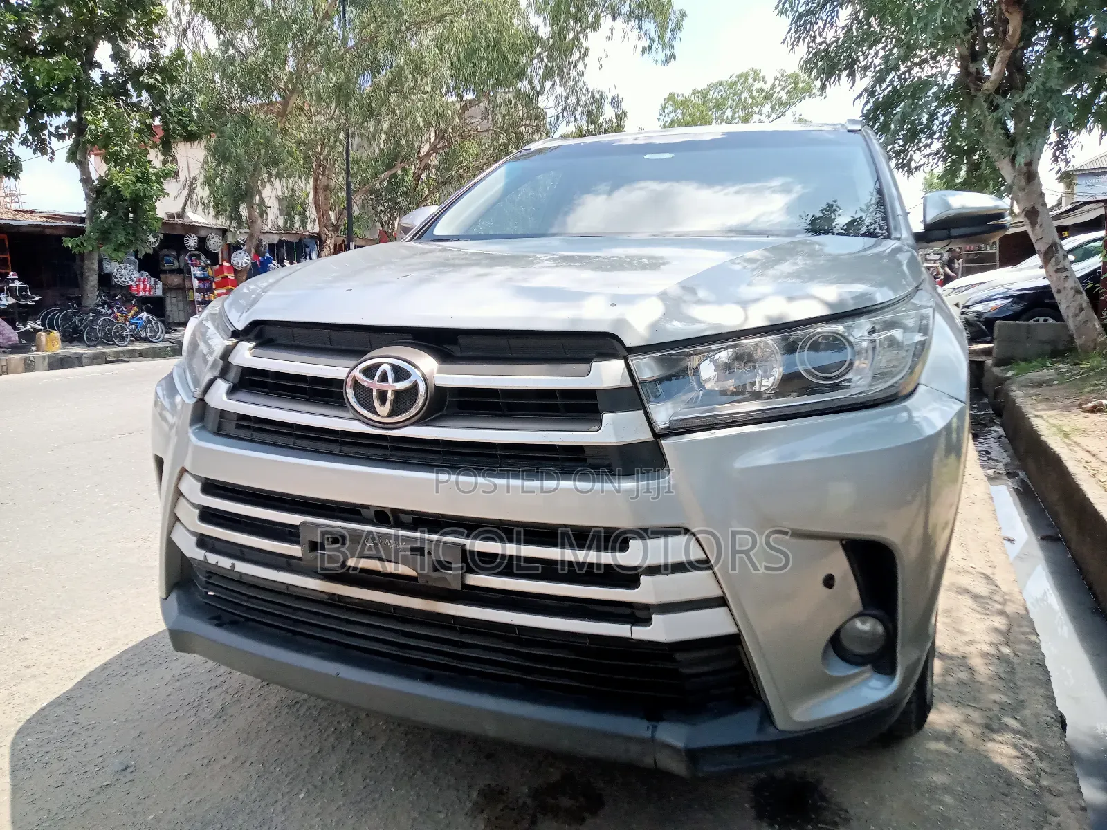 Toyota Highlander XLE V6 4x2 (3.5L 6cyl 6A) 2016 Silver