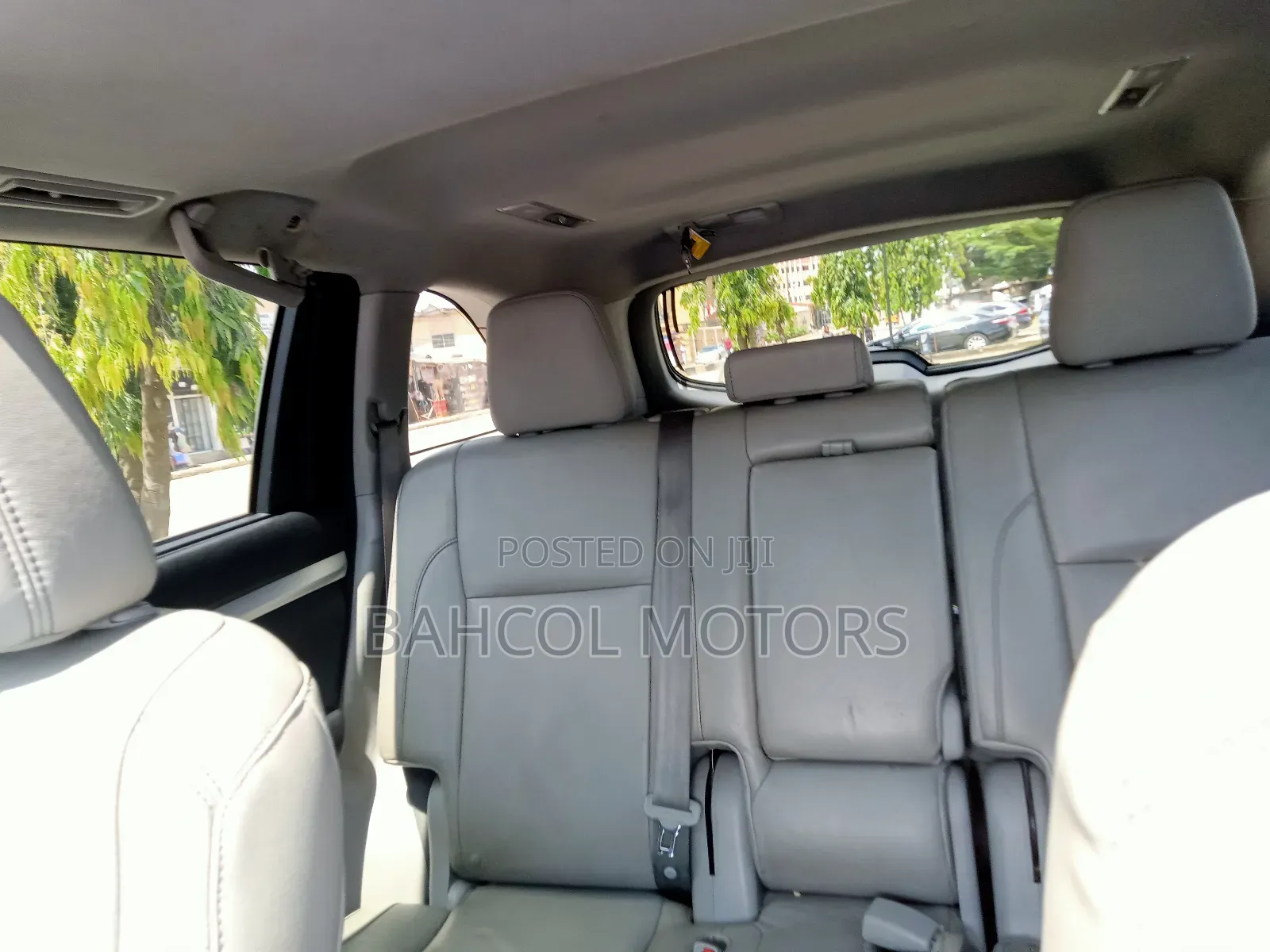 Toyota Highlander XLE V6 4x2 (3.5L 6cyl 6A) 2016 Silver