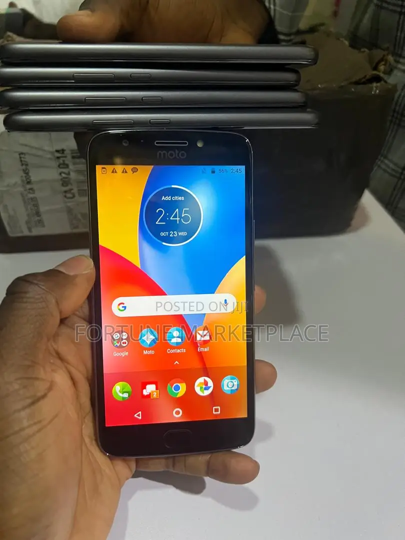 New Motorola Moto E4 (USA) 8 GB Gray