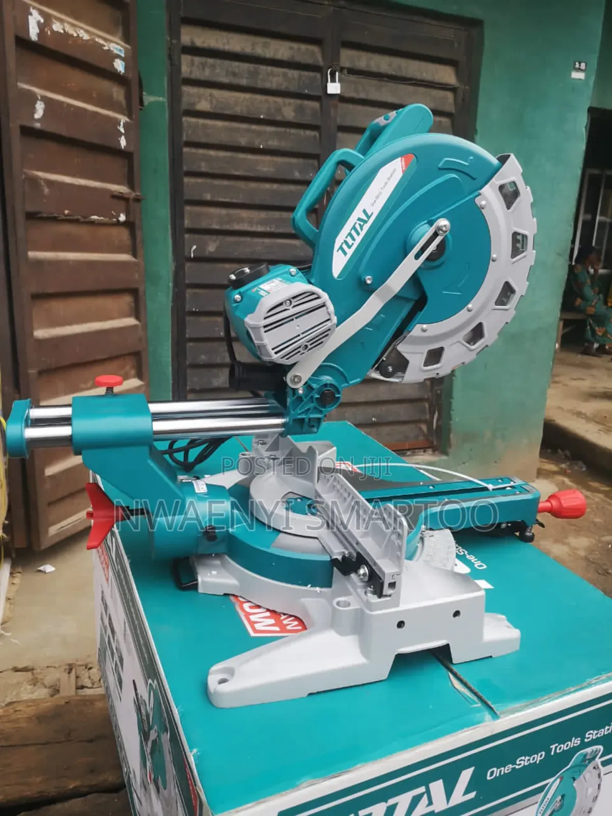 Electric Sliding Total Aluminium Cutting Machine