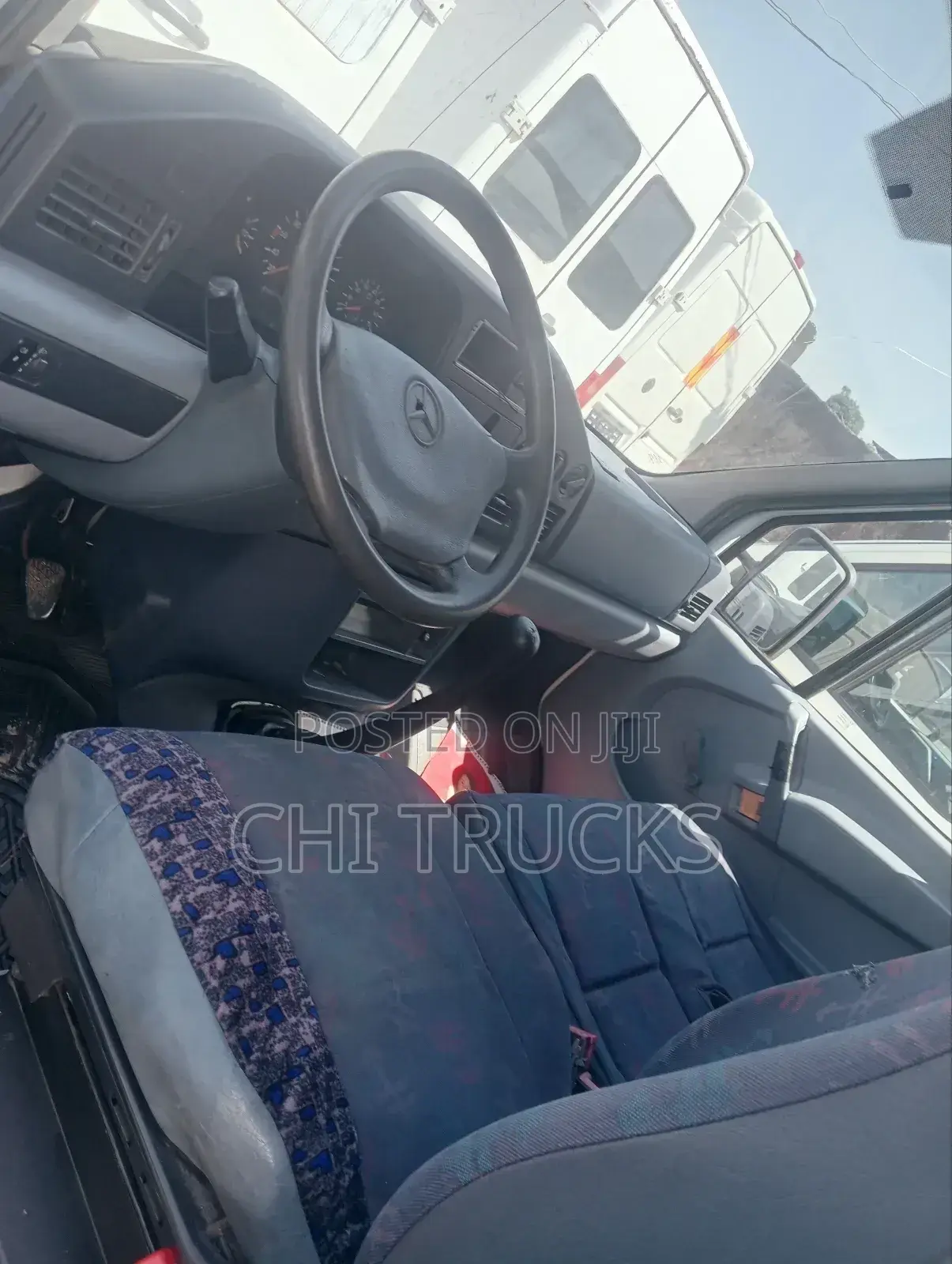 Mercedes-Benz Sprinter 2005 White