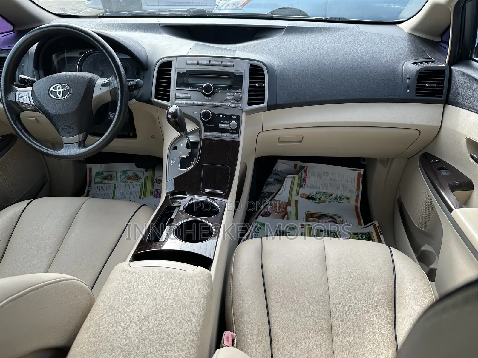 Toyota Venza AWD 2010 White