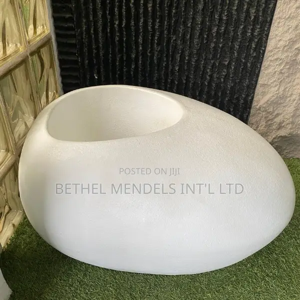 Pebble Pot Fiberglass Flower Pot/Planter | Height:25cm