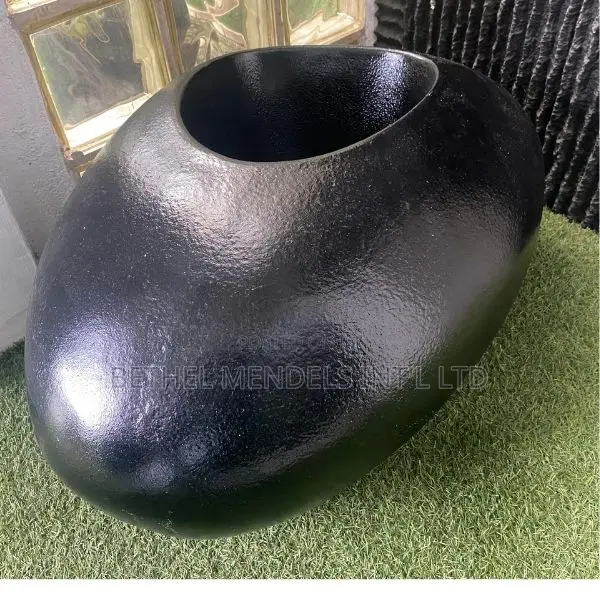 Fiberglass Flower Pot/Planter/Vase | Height 30cm