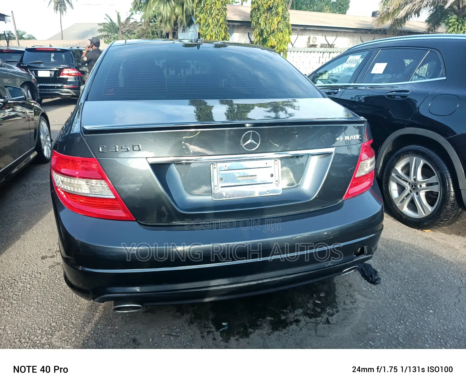 Mercedes-Benz C350 C350 BlueEFFICIENCY RWD 2011 Gray