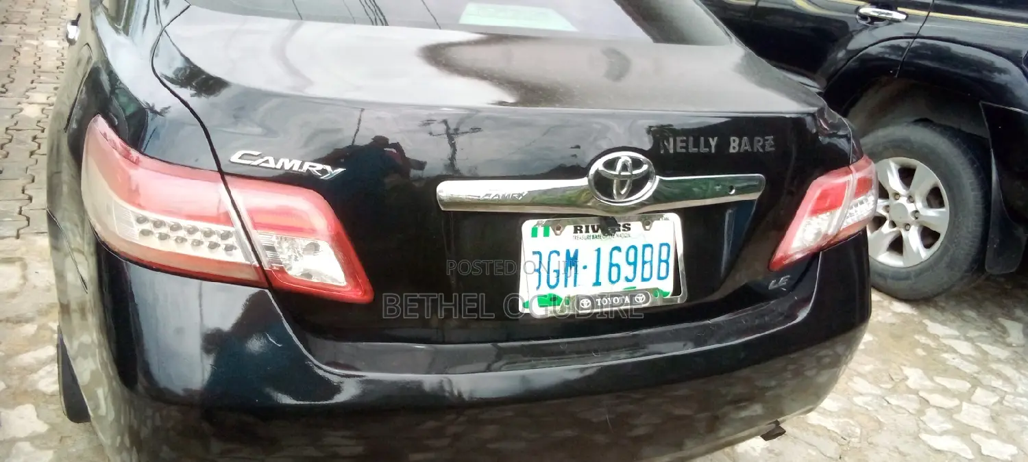 Toyota Camry 2010 Black