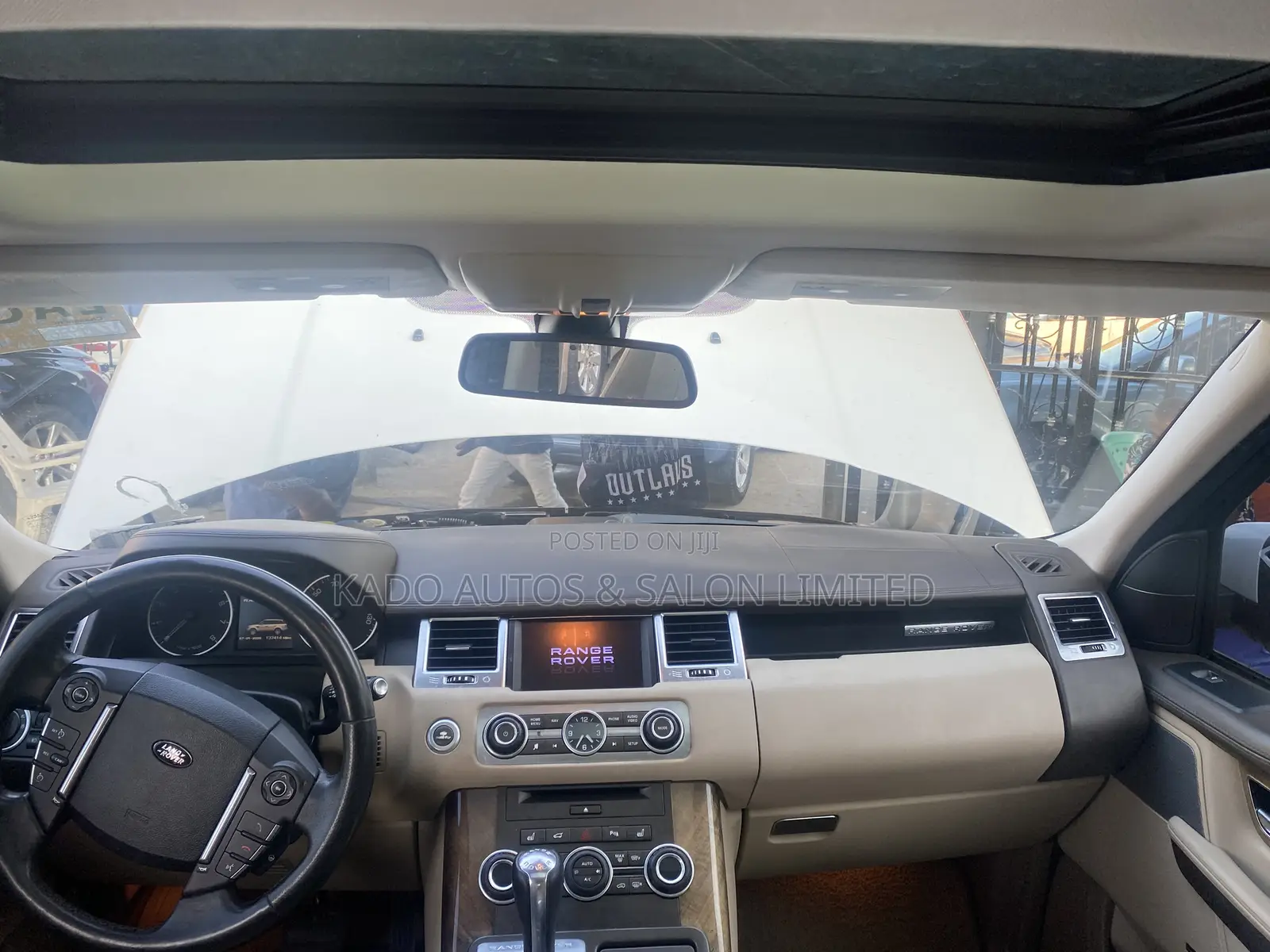 Land Rover Range Rover Sport 2013 White