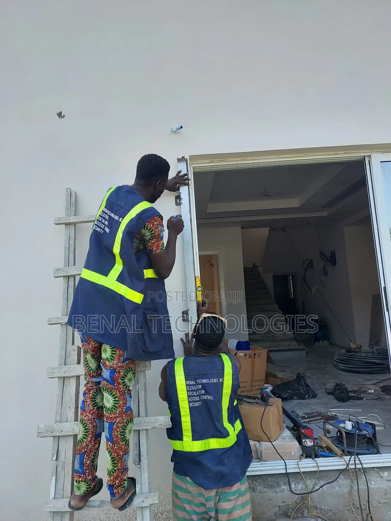 Service for Bespoke Garage Roller Door Coverings