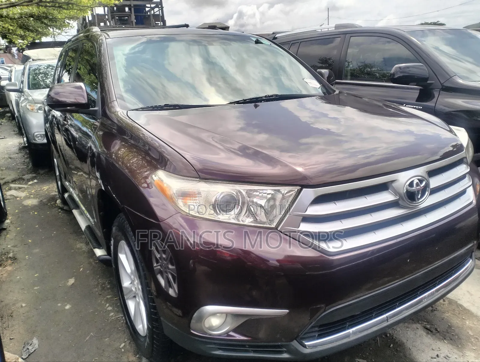 Toyota Highlander 3.5L 4WD 2013 Burgundy