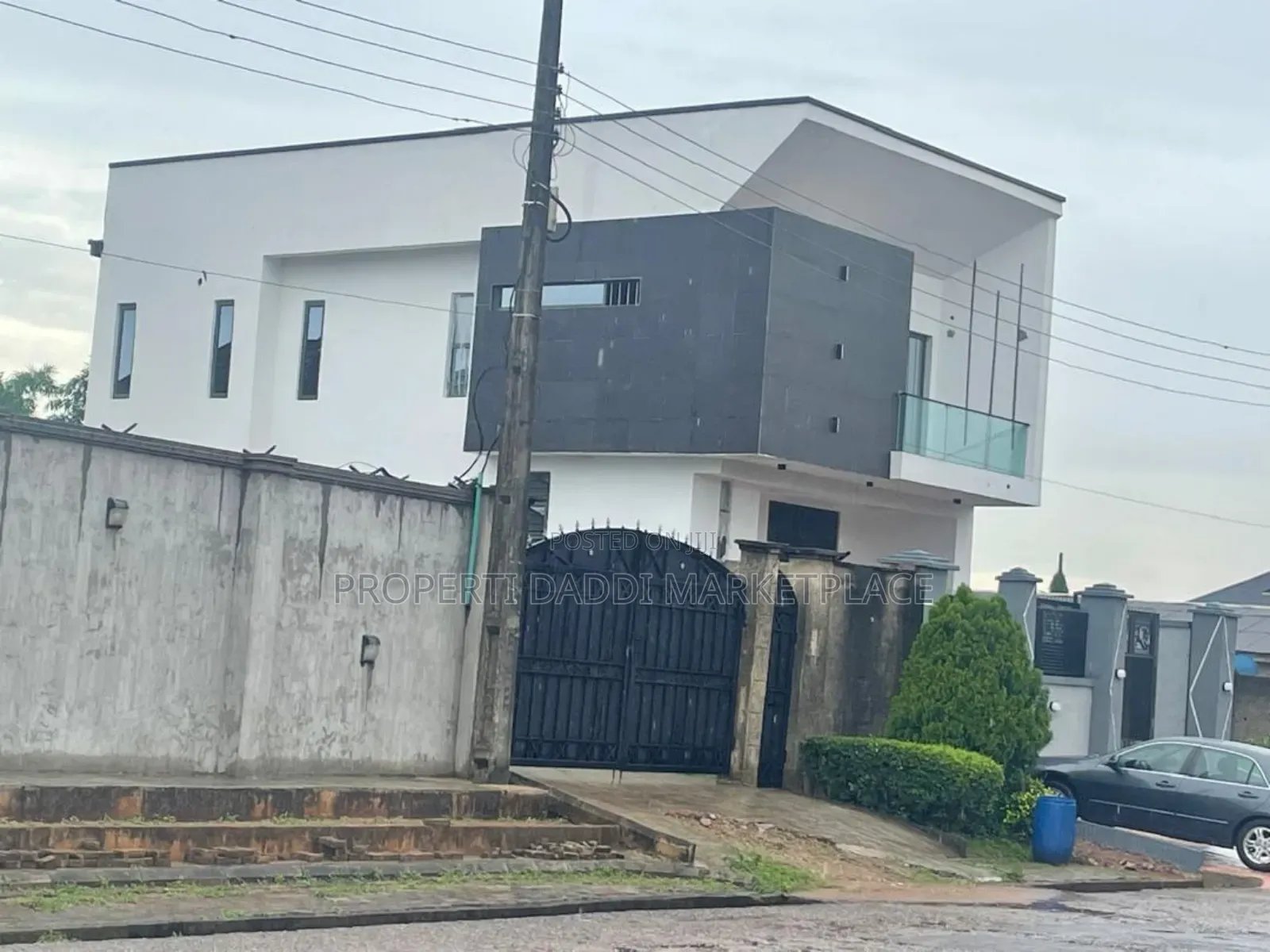 4bdrm Duplex in Diamond Estate, Ipaja / Ipaja for sale