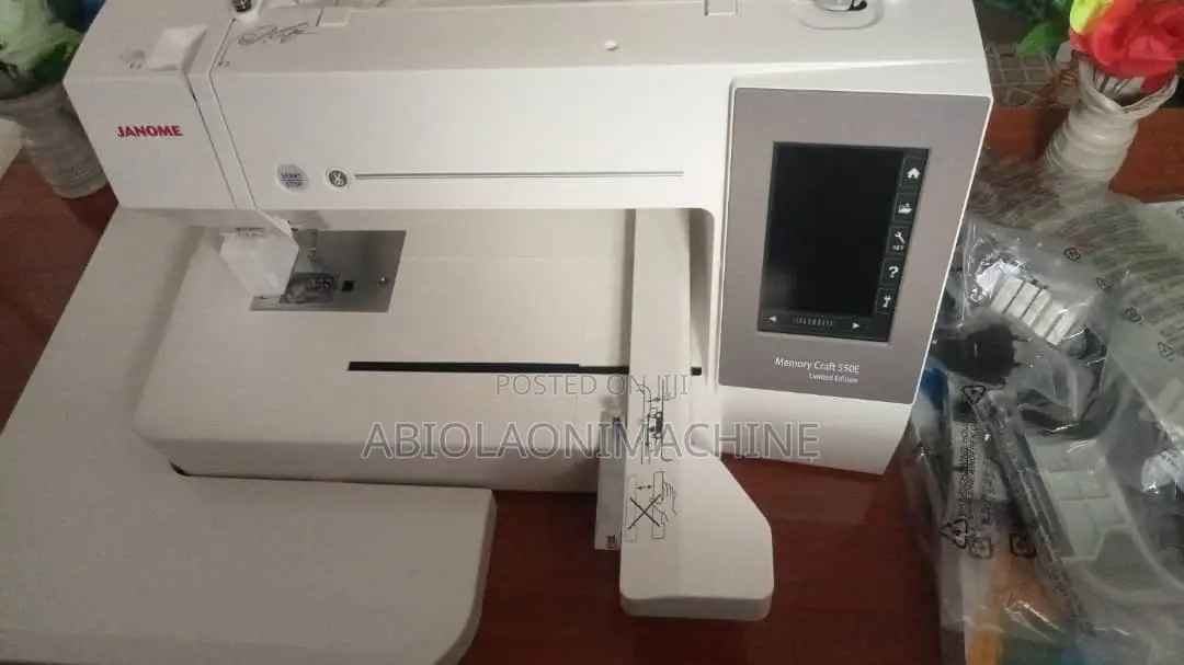 Janome Memory Craft 550e Embroidery Machine,