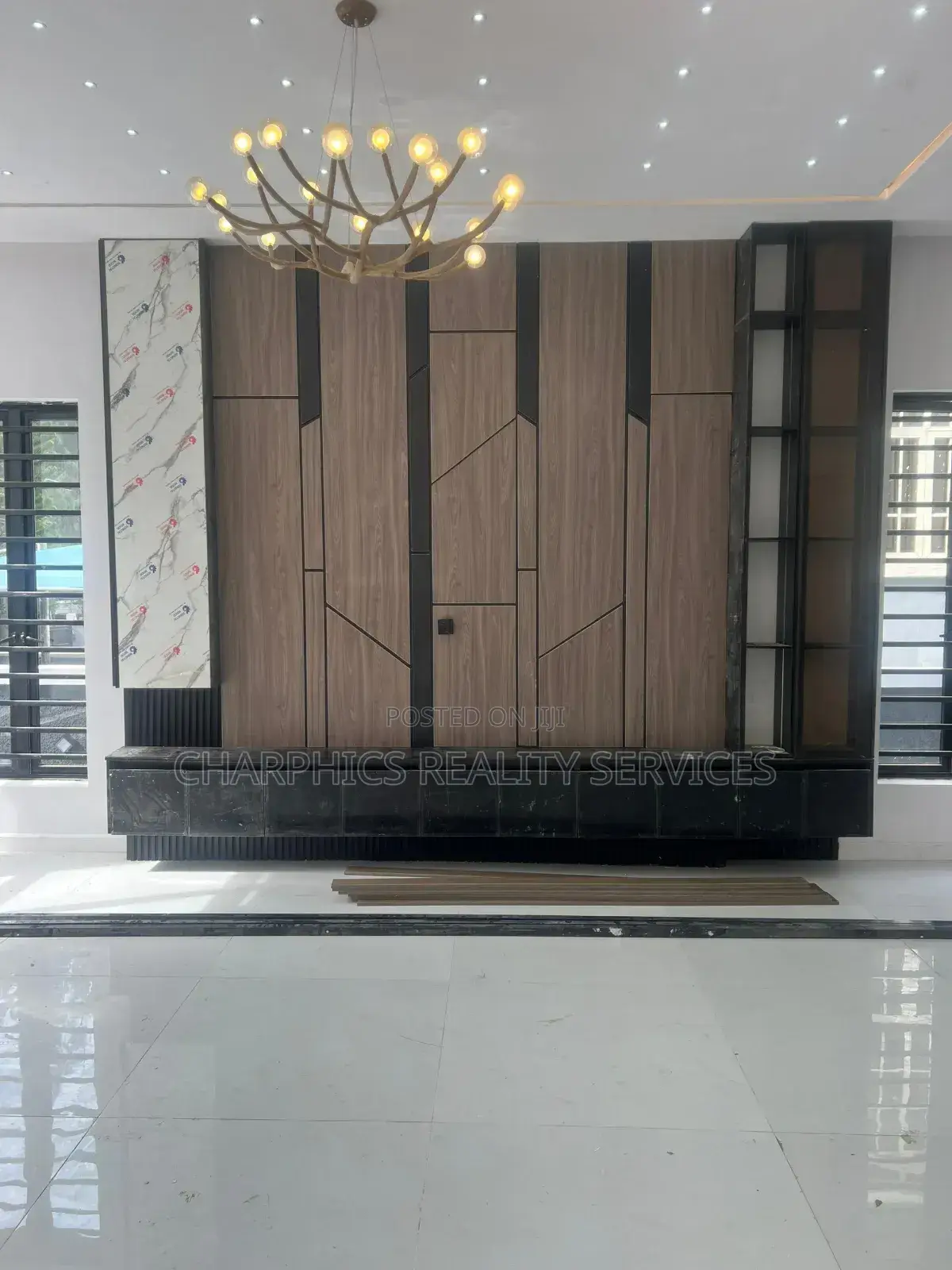 5bdrm Duplex in Lekki for sale