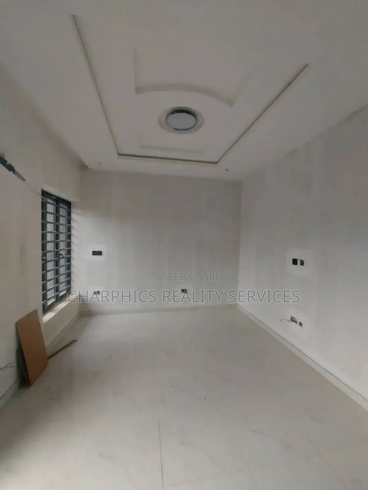 5bdrm Duplex in Magodo for sale