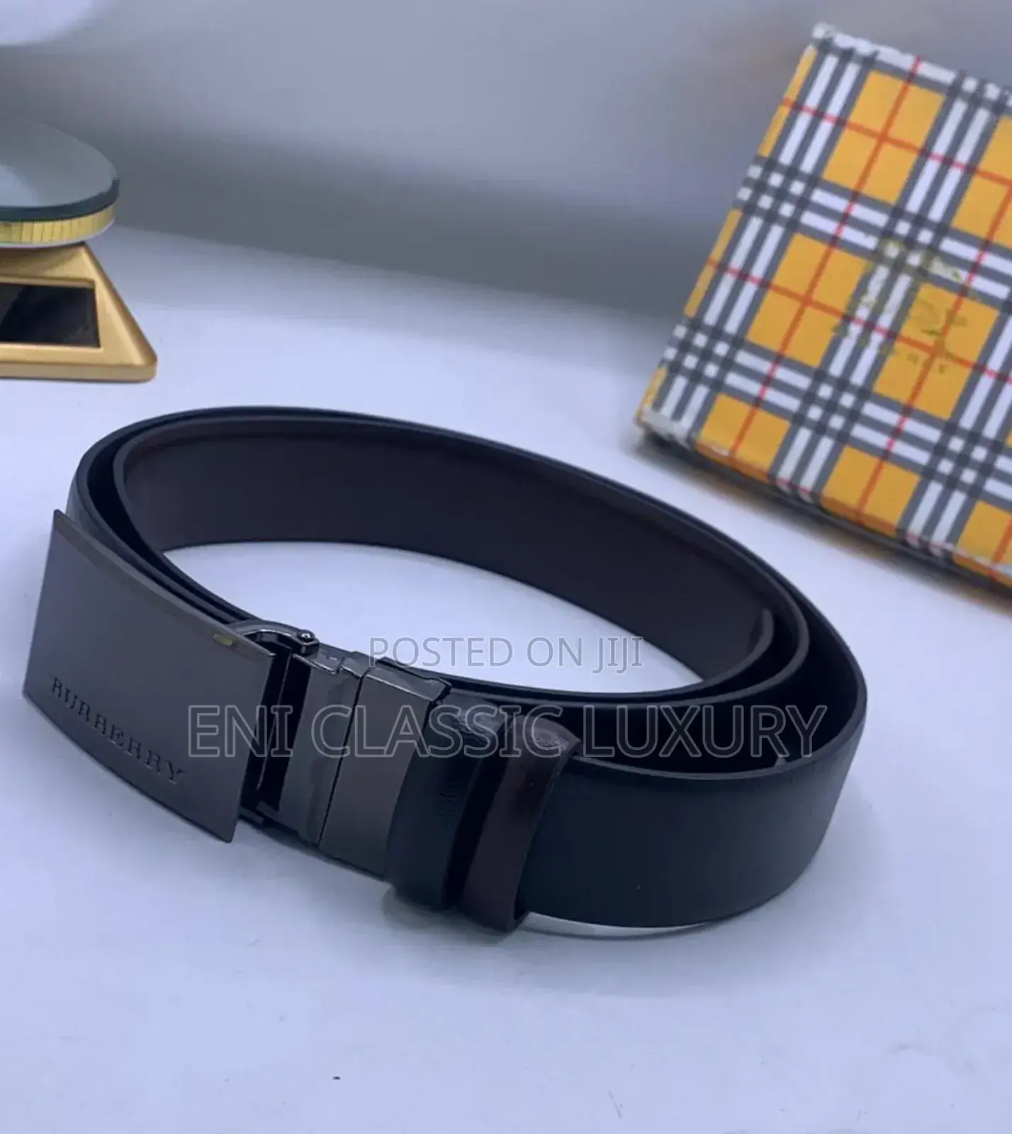 New Trend Luxury Men's Belts Burberry Available in Store