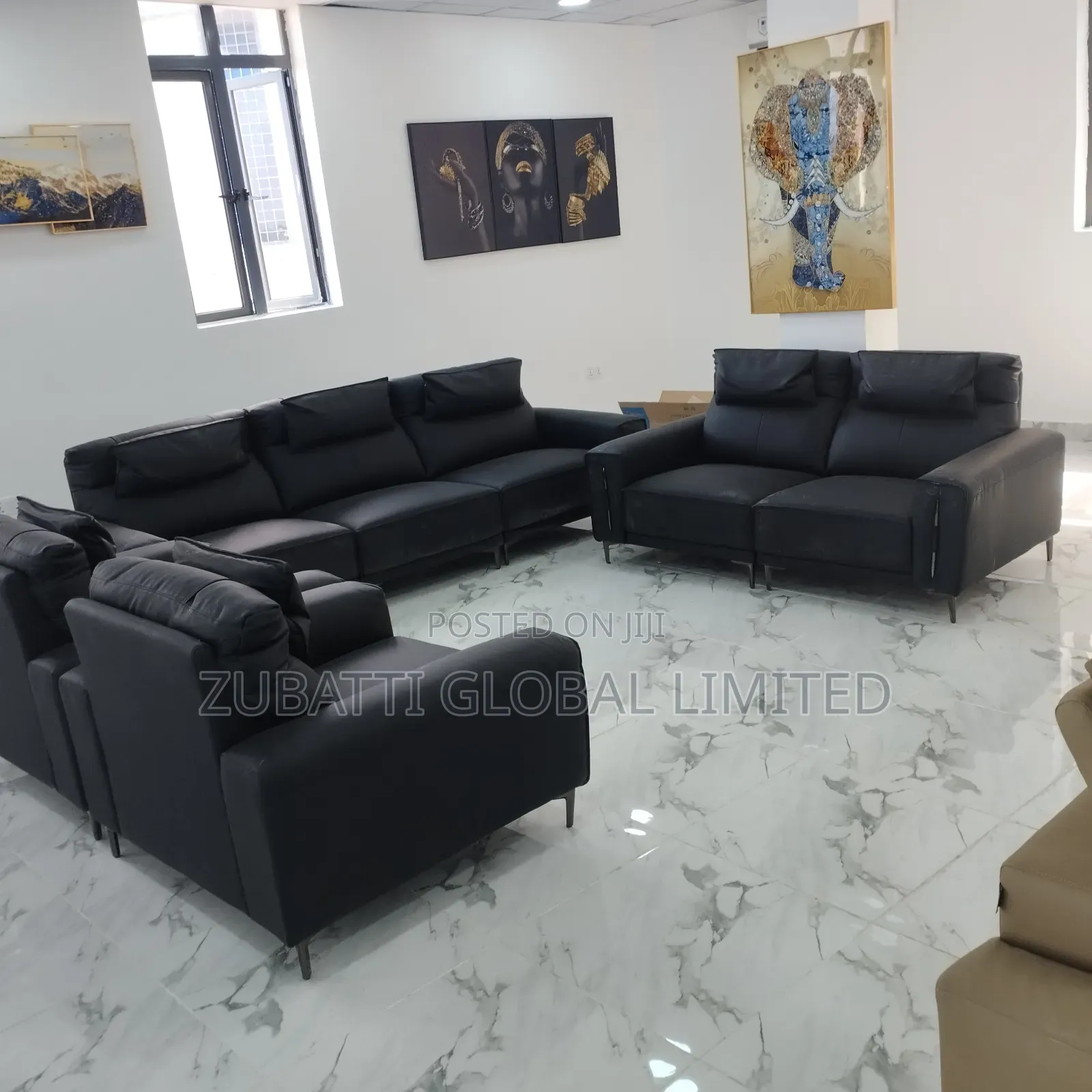 Foreign Couch / Furniture Sofa Chair / Important Sofa Chair