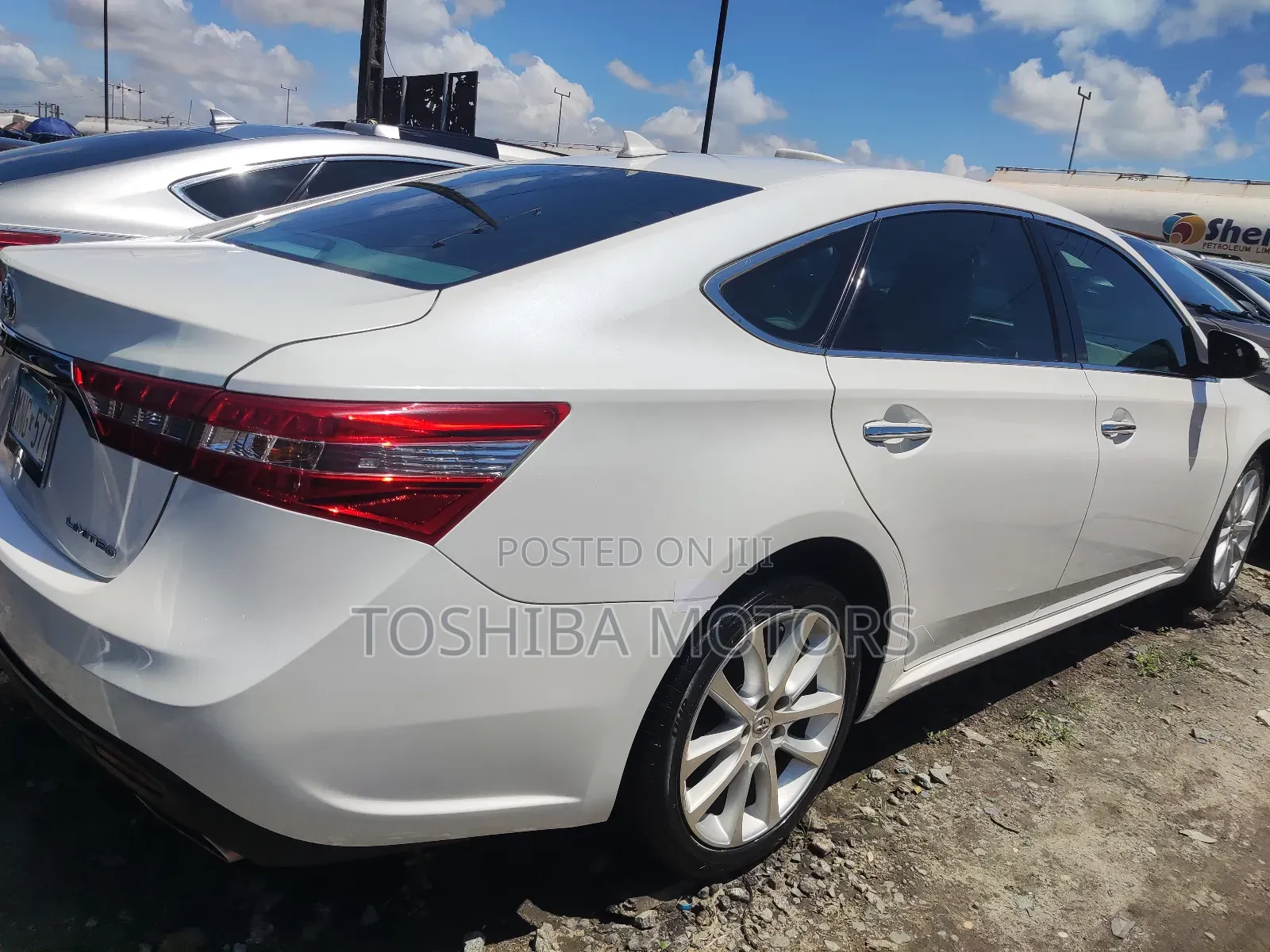 Toyota Avalon 2014 White