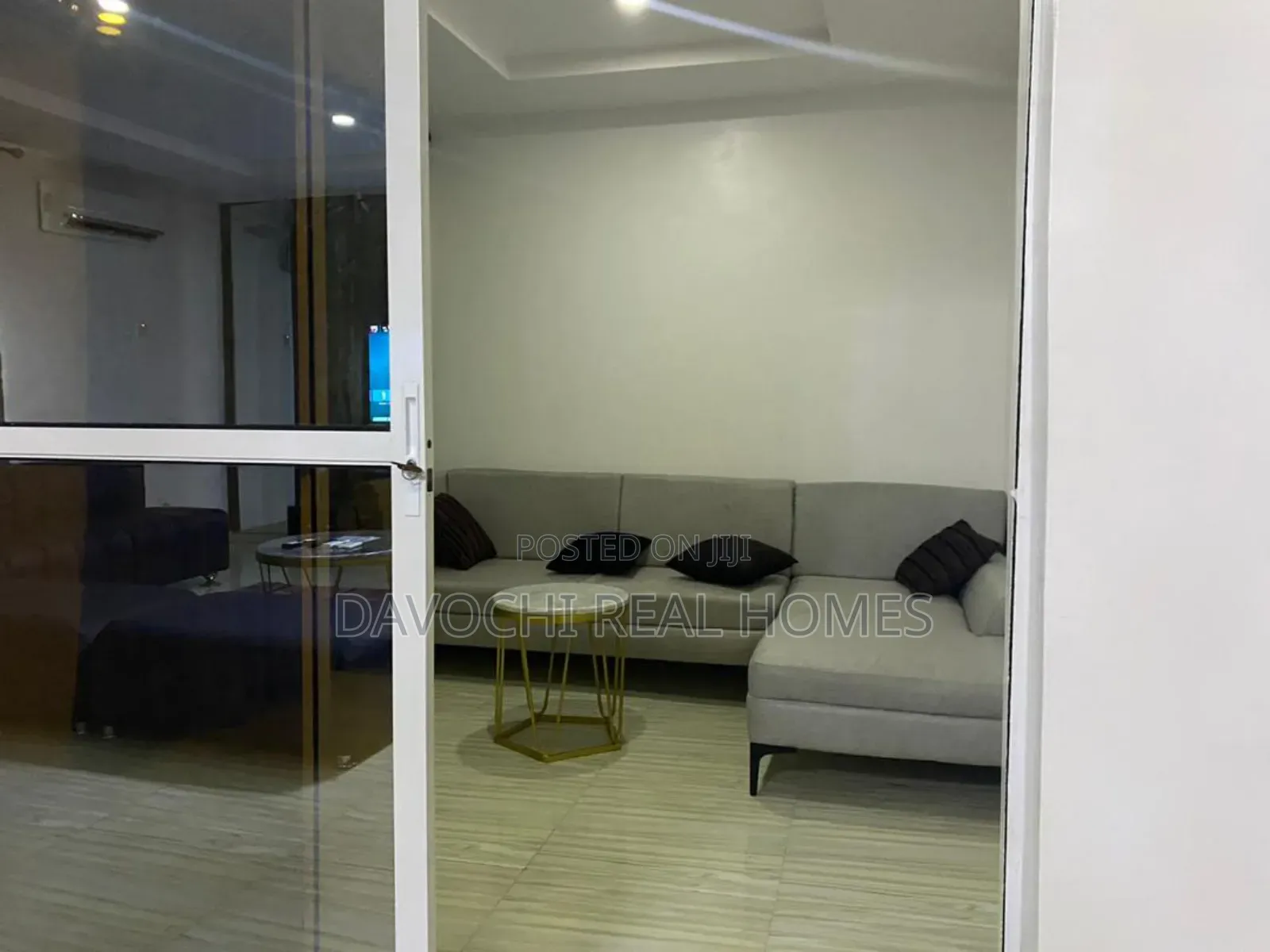 Furnished 3bdrm Penthouse in Victoria Island for rent