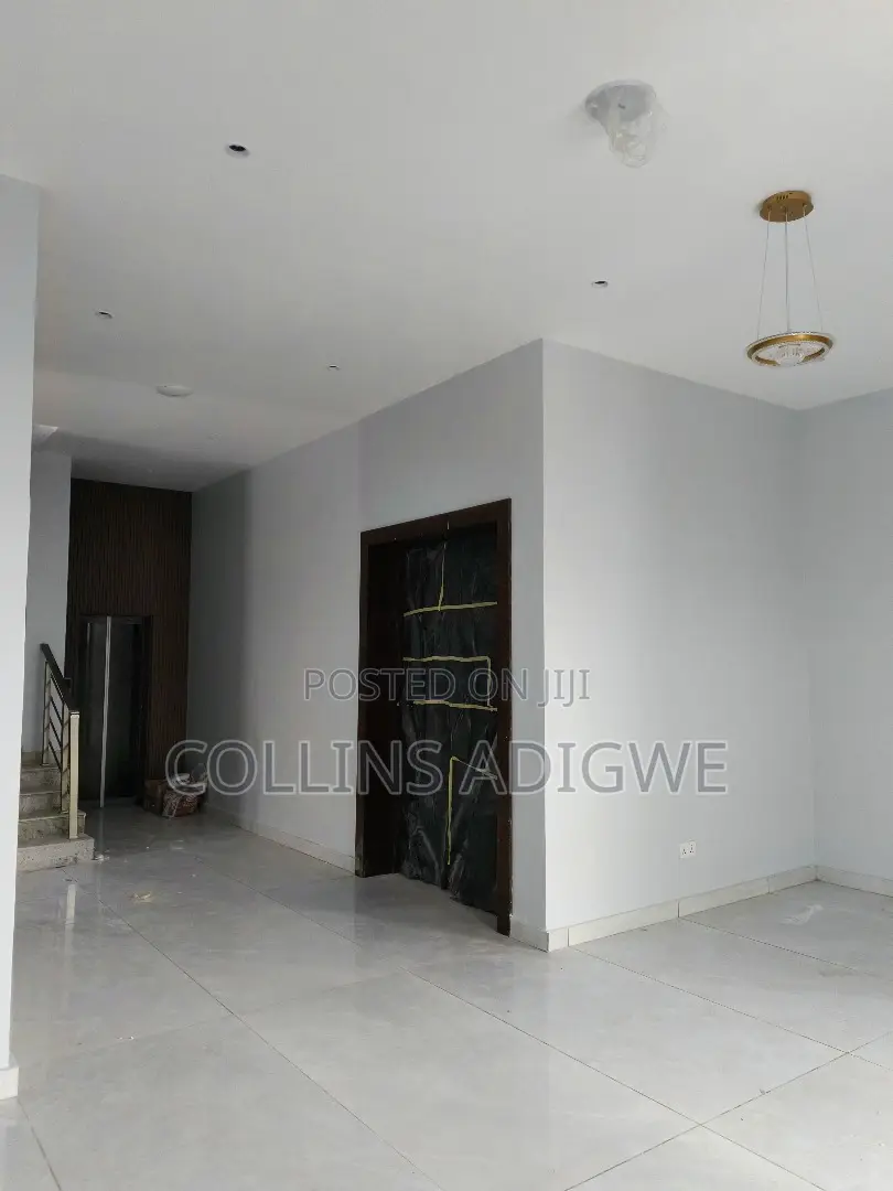 5bdrm Duplex in Ikoyi for sale
