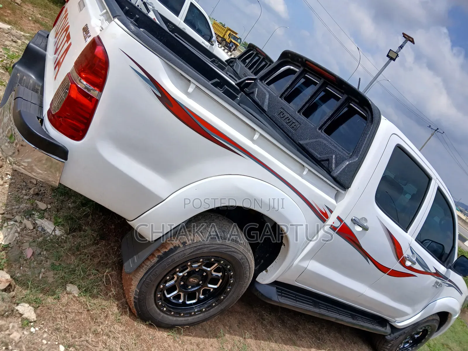 Toyota Hilux 2014 White