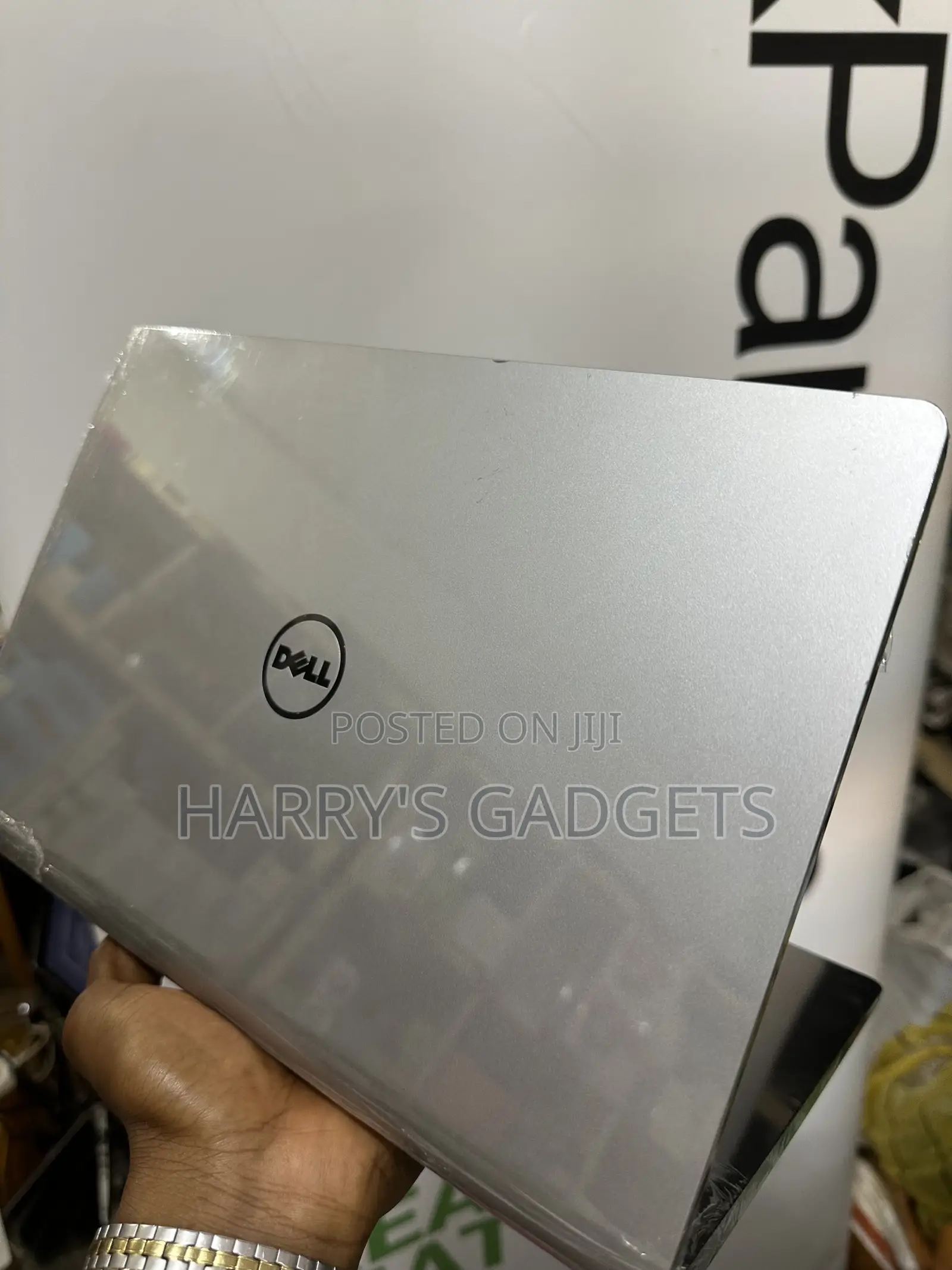 Laptop Dell Inspiron 11 3000 4GB Intel HDD 500GB