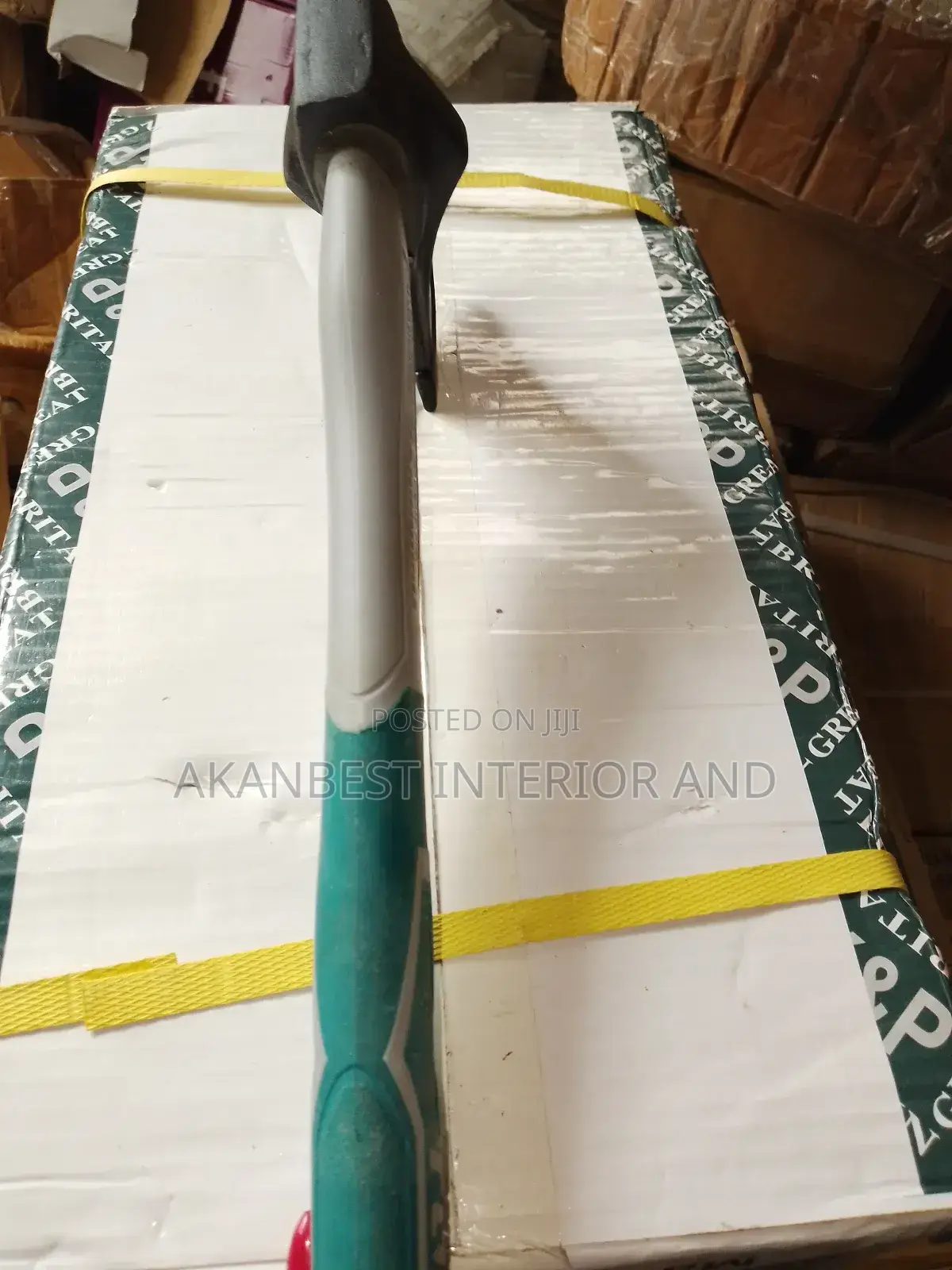 Fibraglass Axe Total