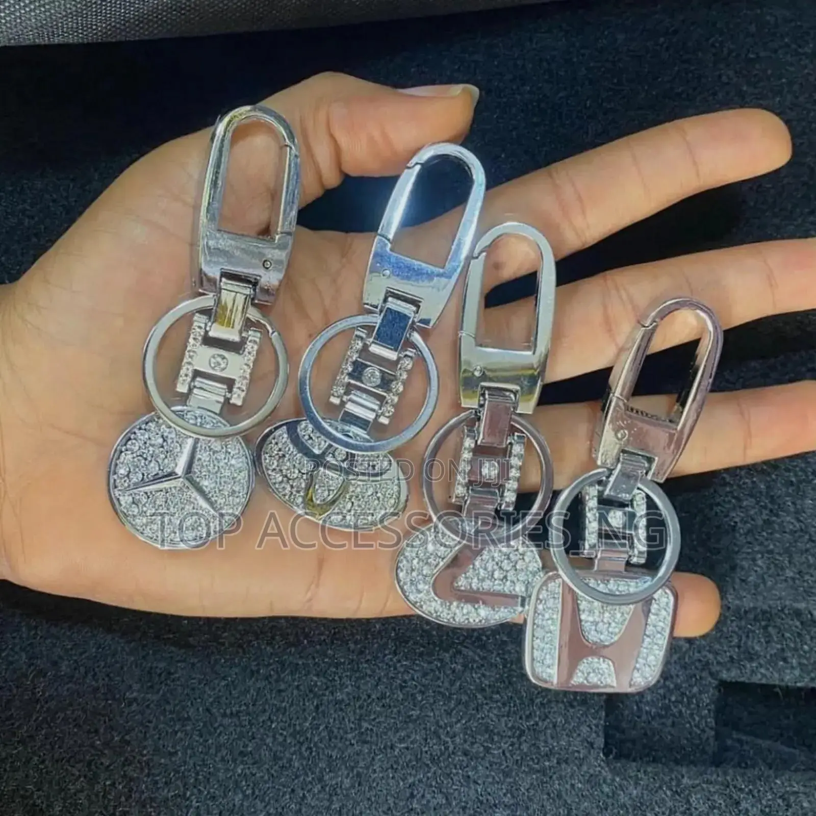 Glitters Key Holder