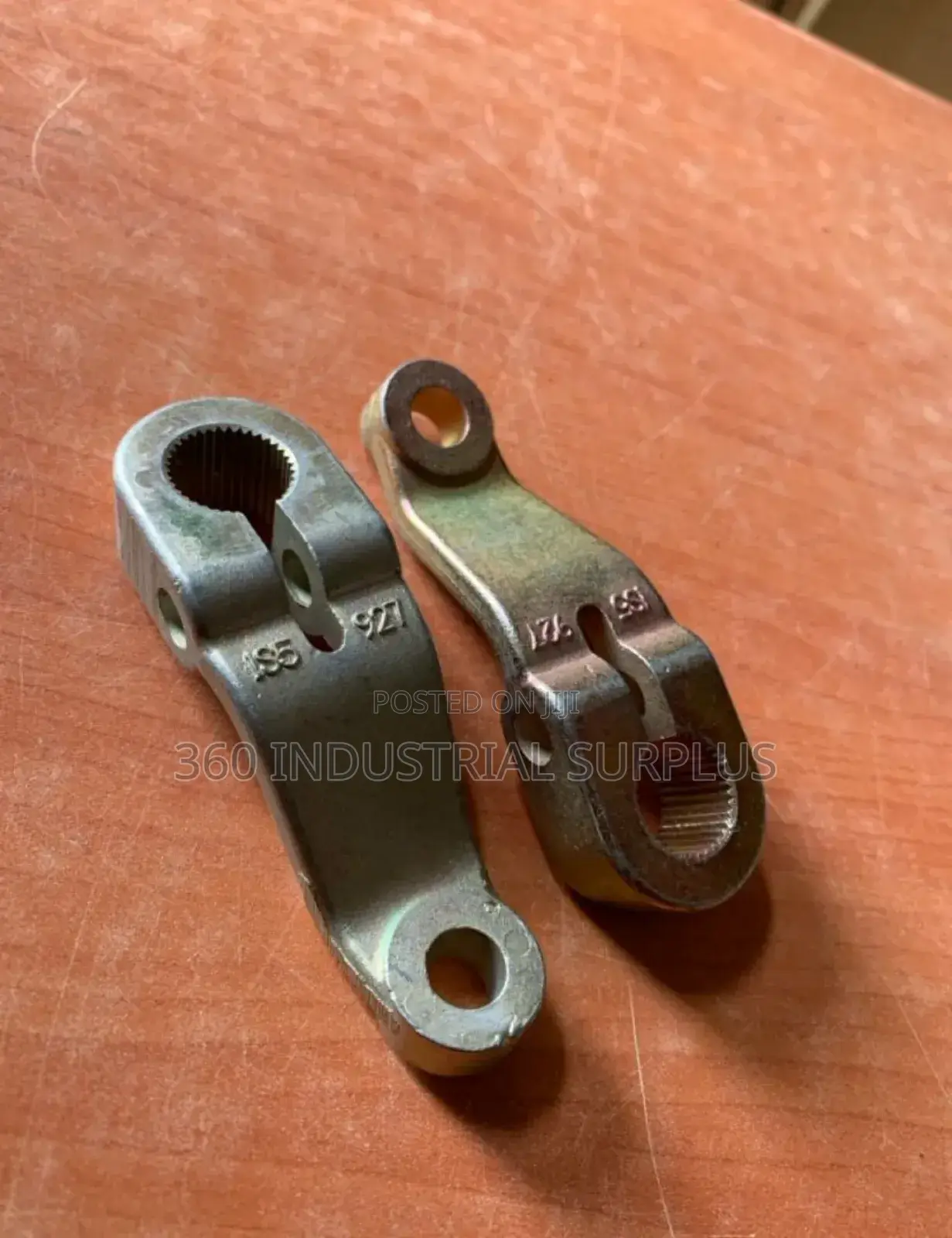 Caterpillar Lever 1s-5927