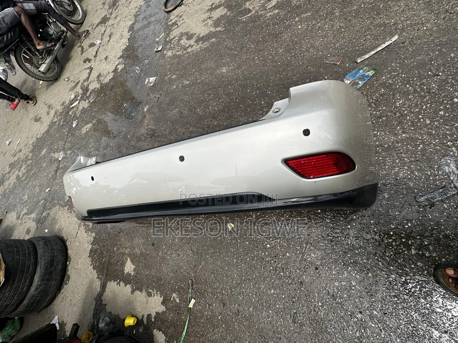 Complete Back Bumper Rx350 2010-015