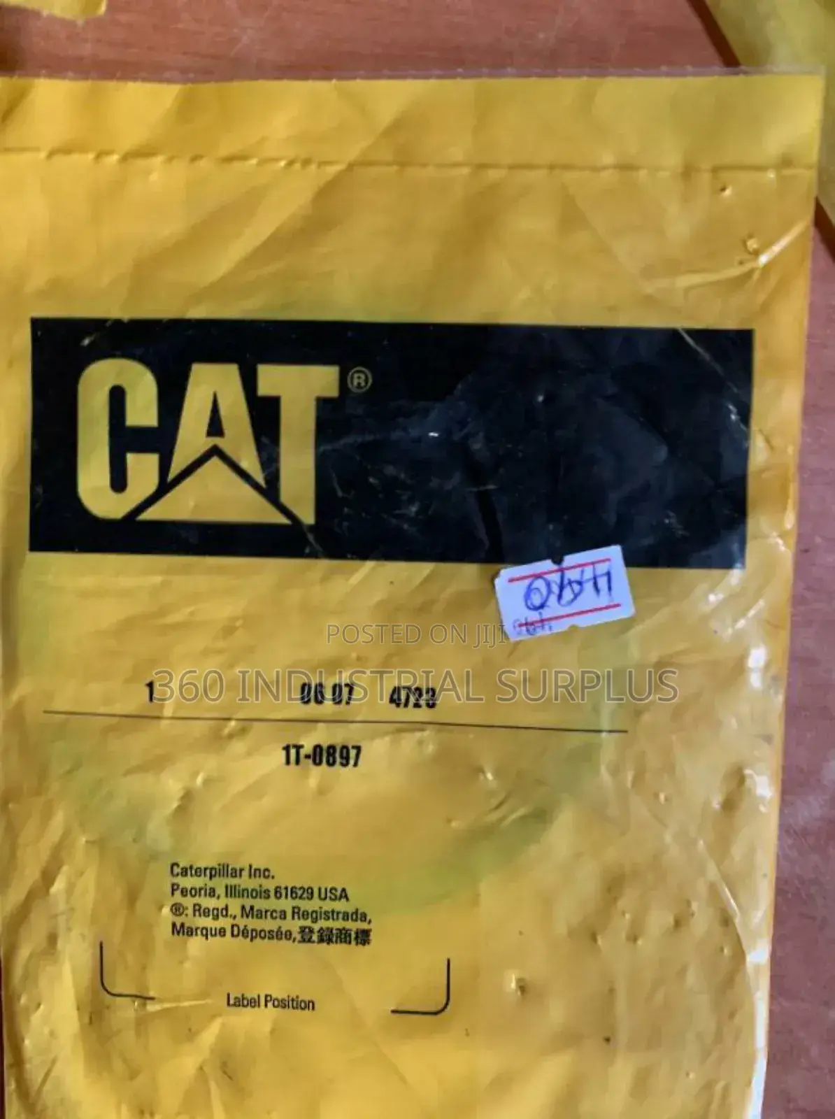 Caterpillar Ring 1t-0897