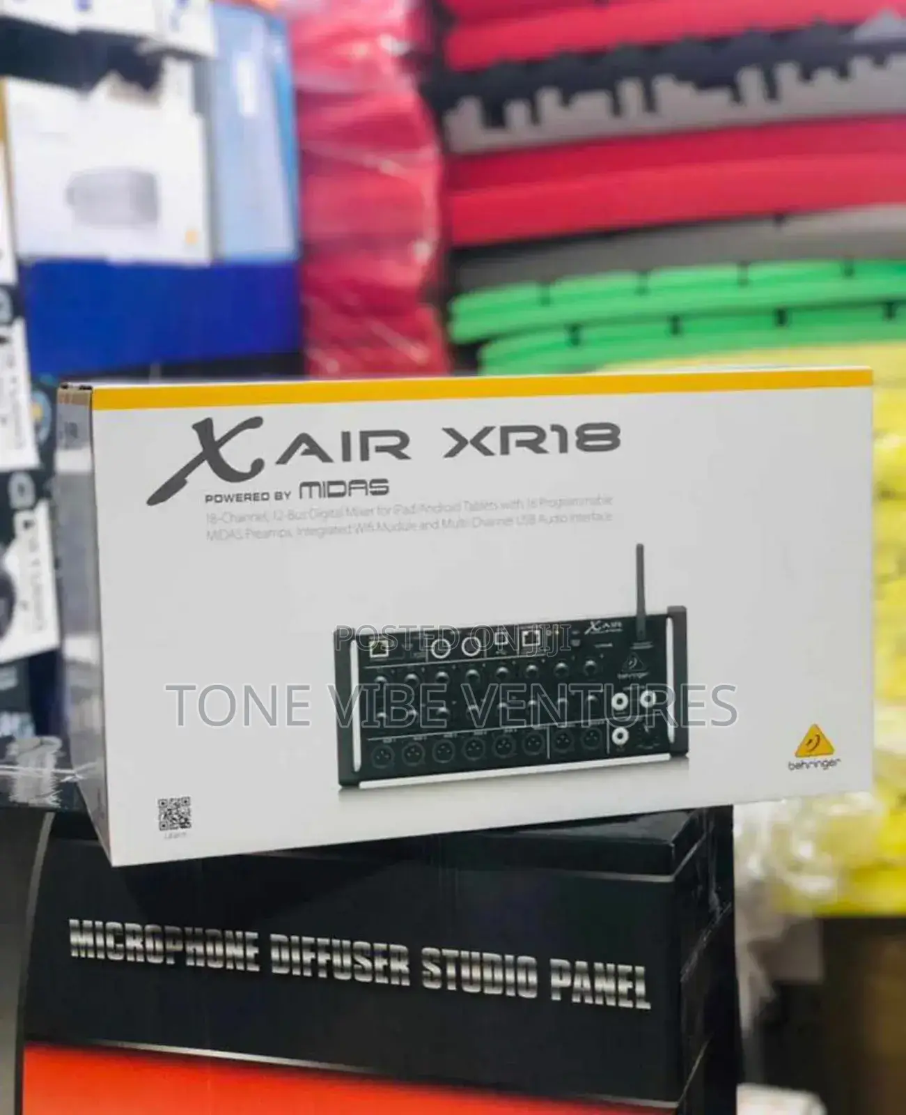 Behringer Xair Xr18