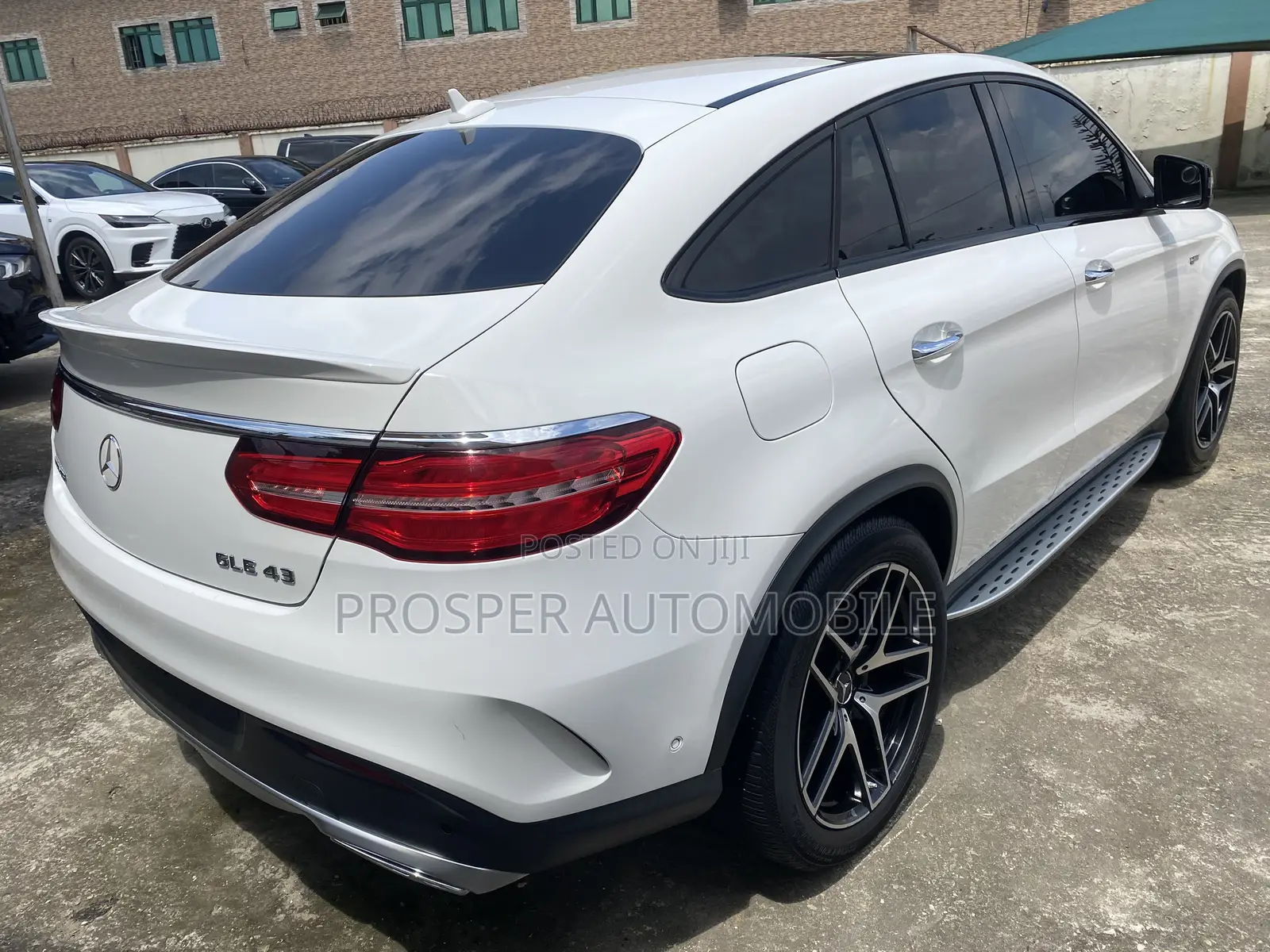 Mercedes-Benz GLE-Class AMG GLE 43 4MATIC 2017 White