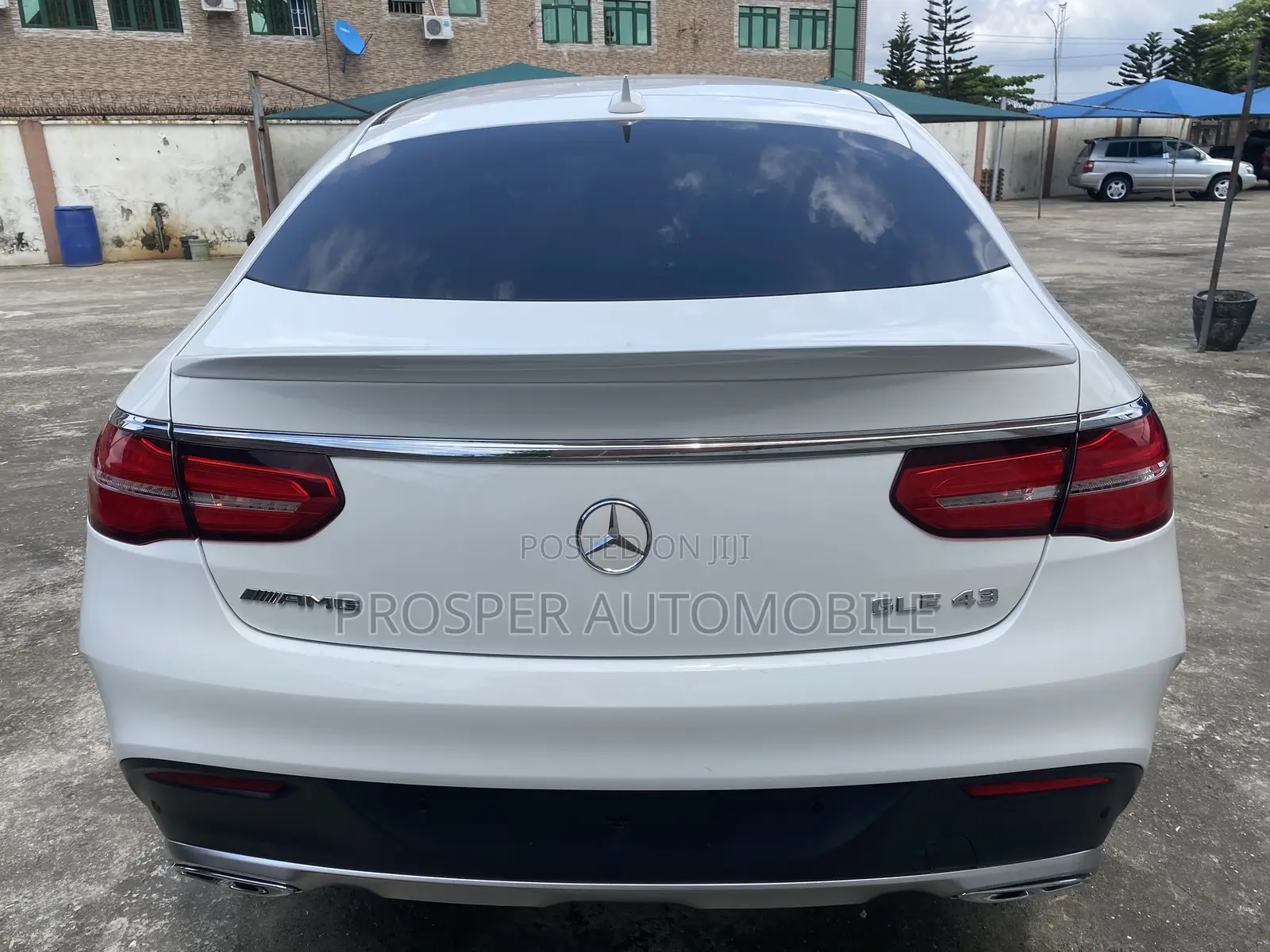 Mercedes-Benz GLE-Class AMG GLE 43 4MATIC 2017 White