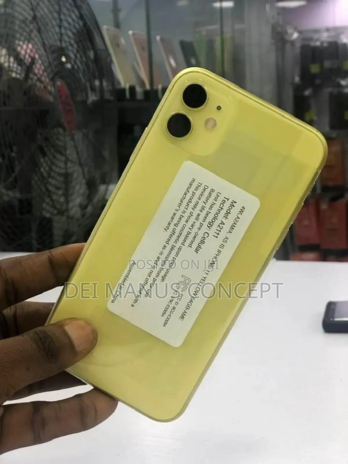 New Apple iPhone 11 128 GB Yellow