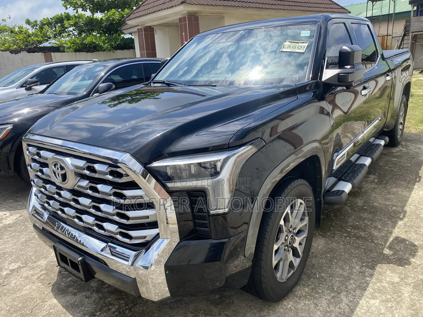 Toyota Tundra 1794 2022 Black