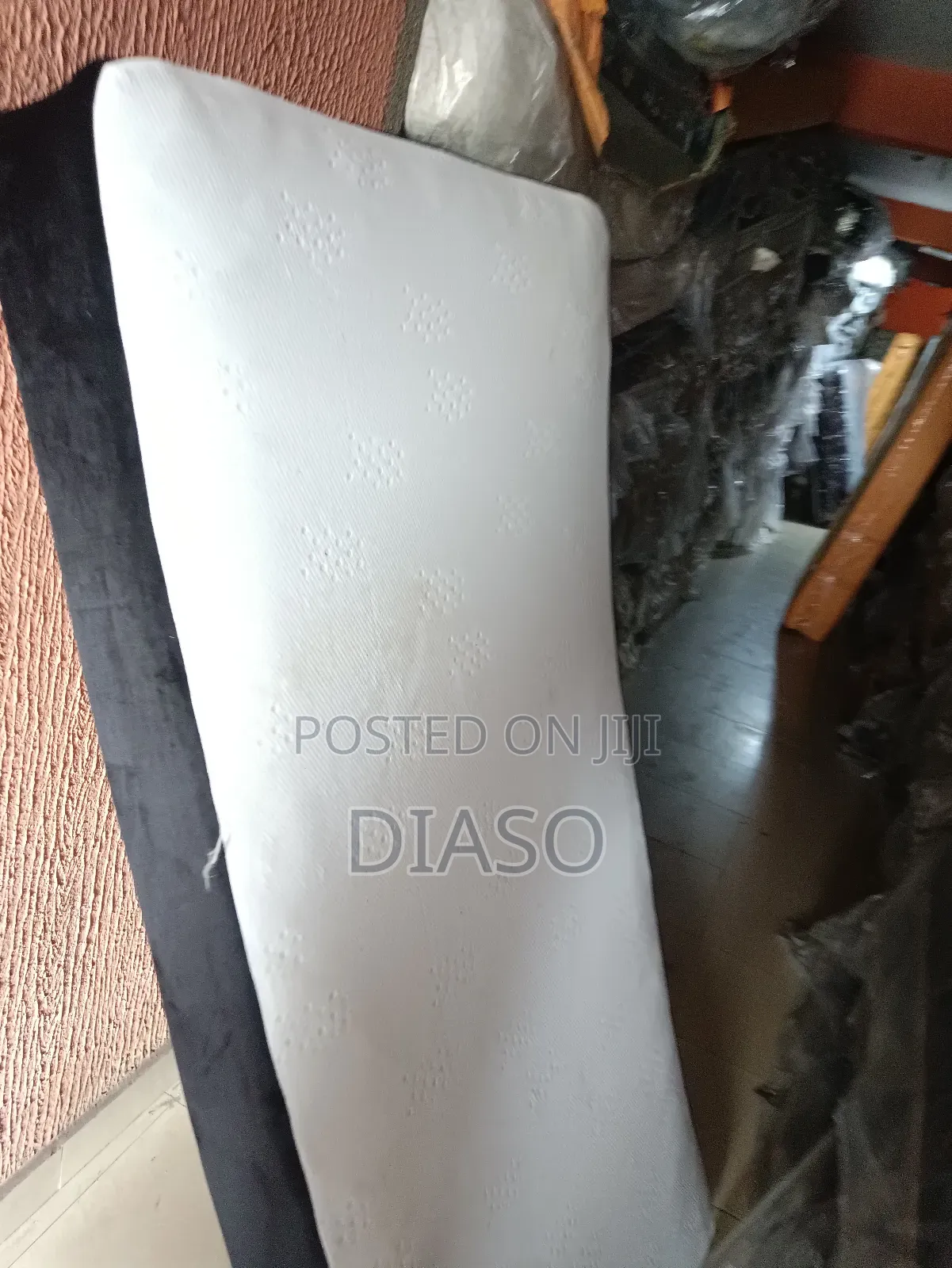 Order For Your Canadian 3x6 Mattress Get 1 Fiber Pillow