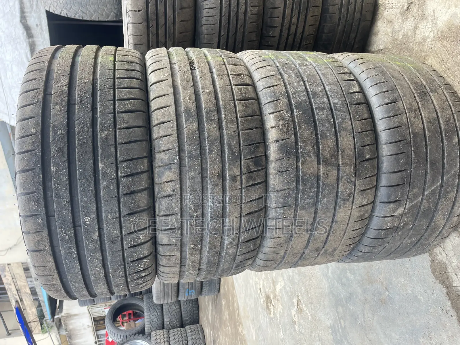 Michelin 235/35r19 Front 275/35r19back