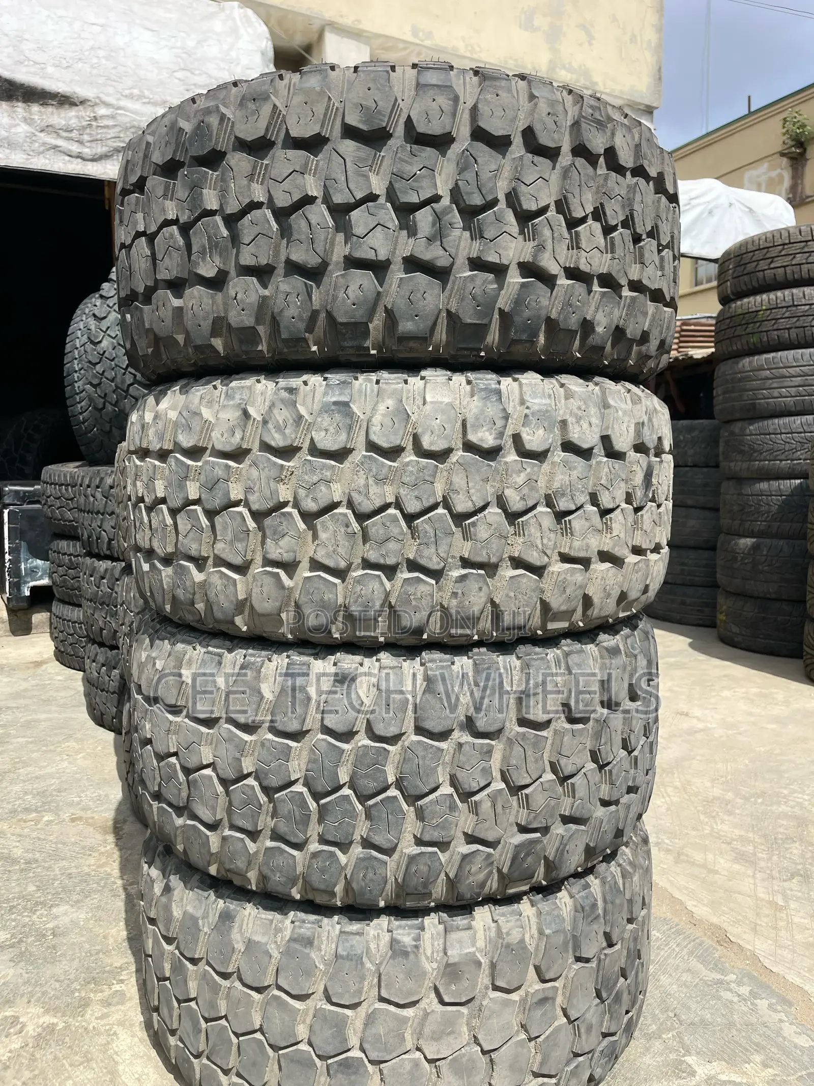 First Grade 33x12.50R20 Set