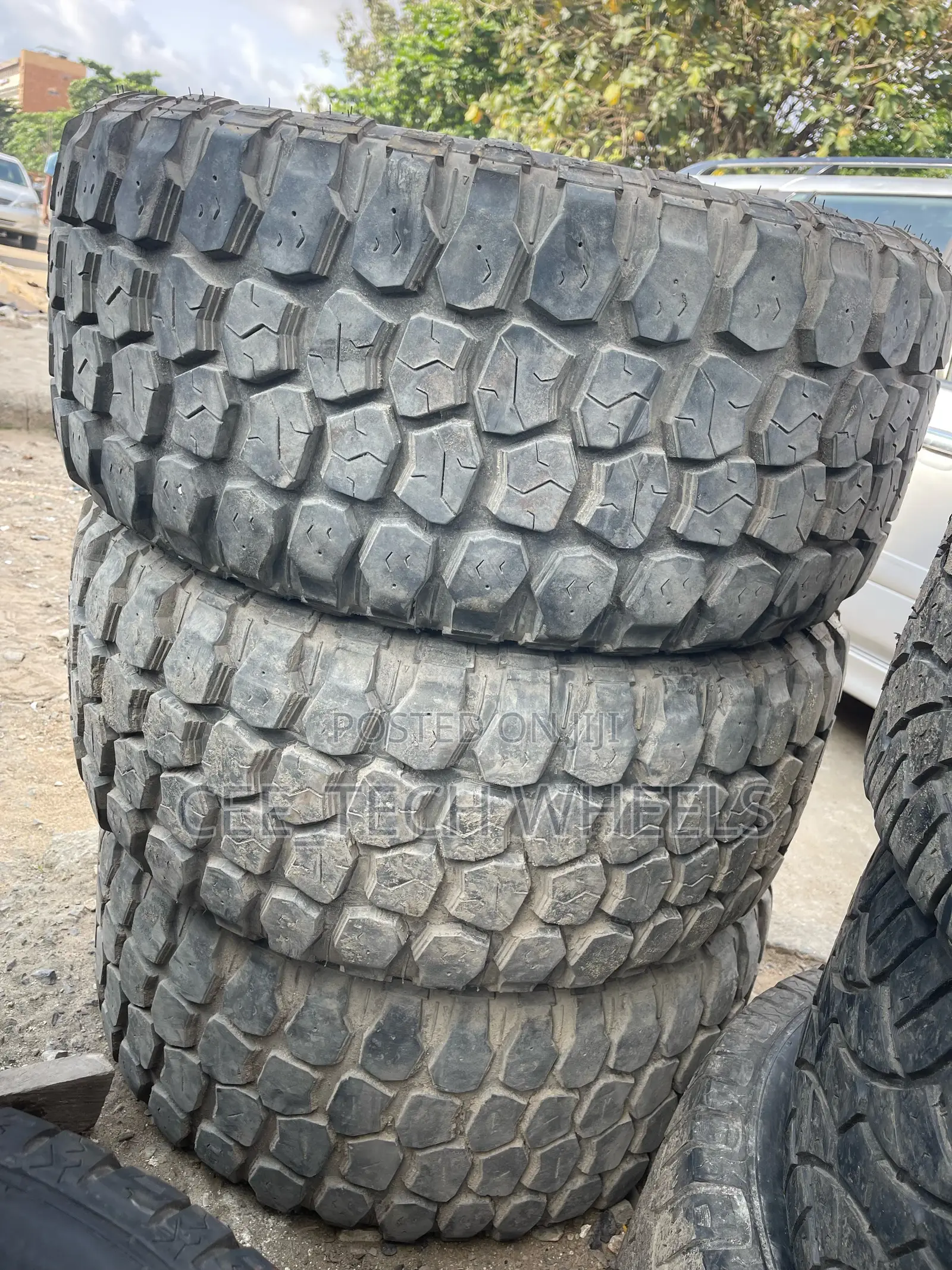 First Grade 33x12.50R20 Set